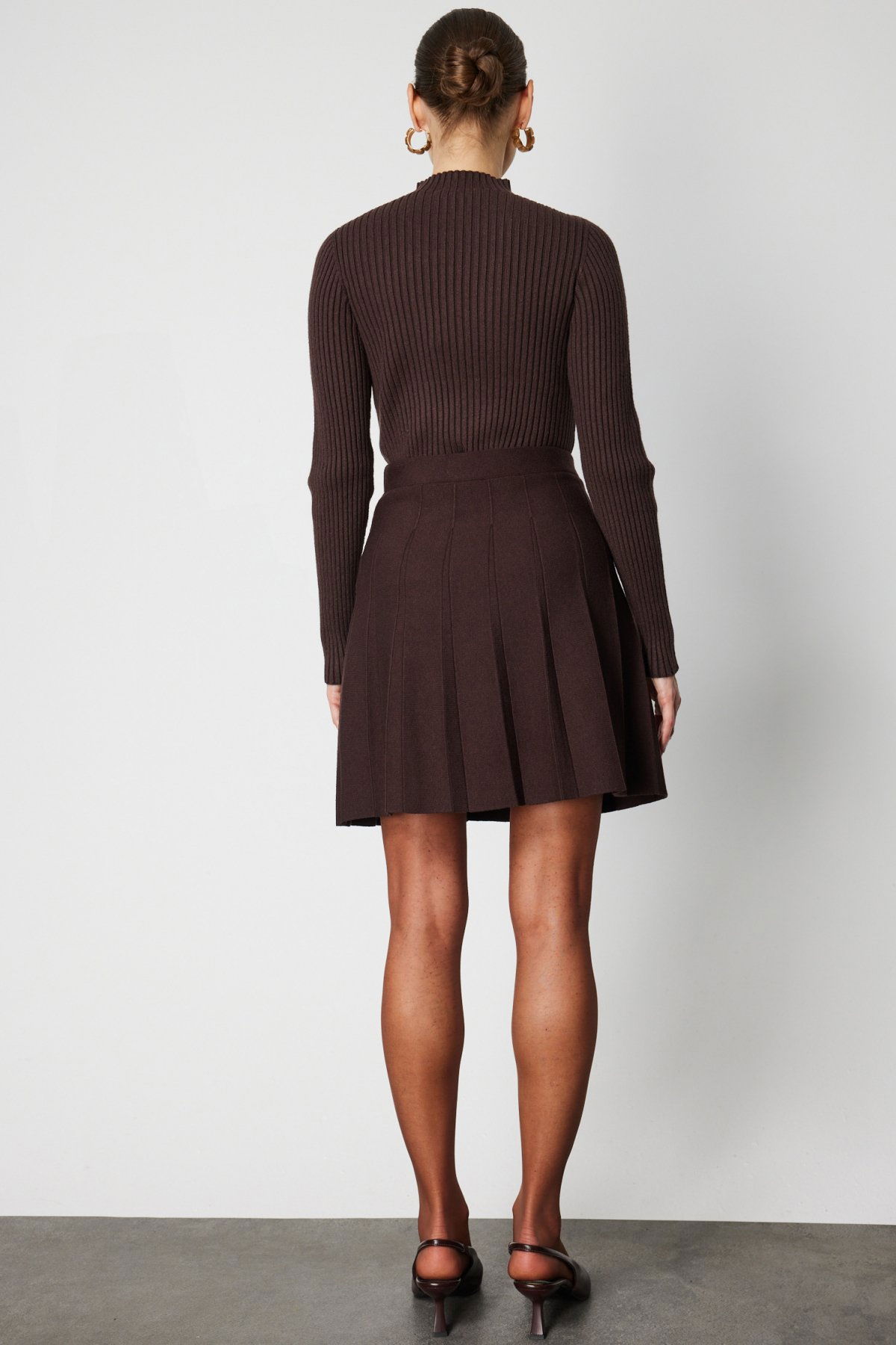 On Kadın Pileli Mini Triko Etek 69202 Kahverengi - 4