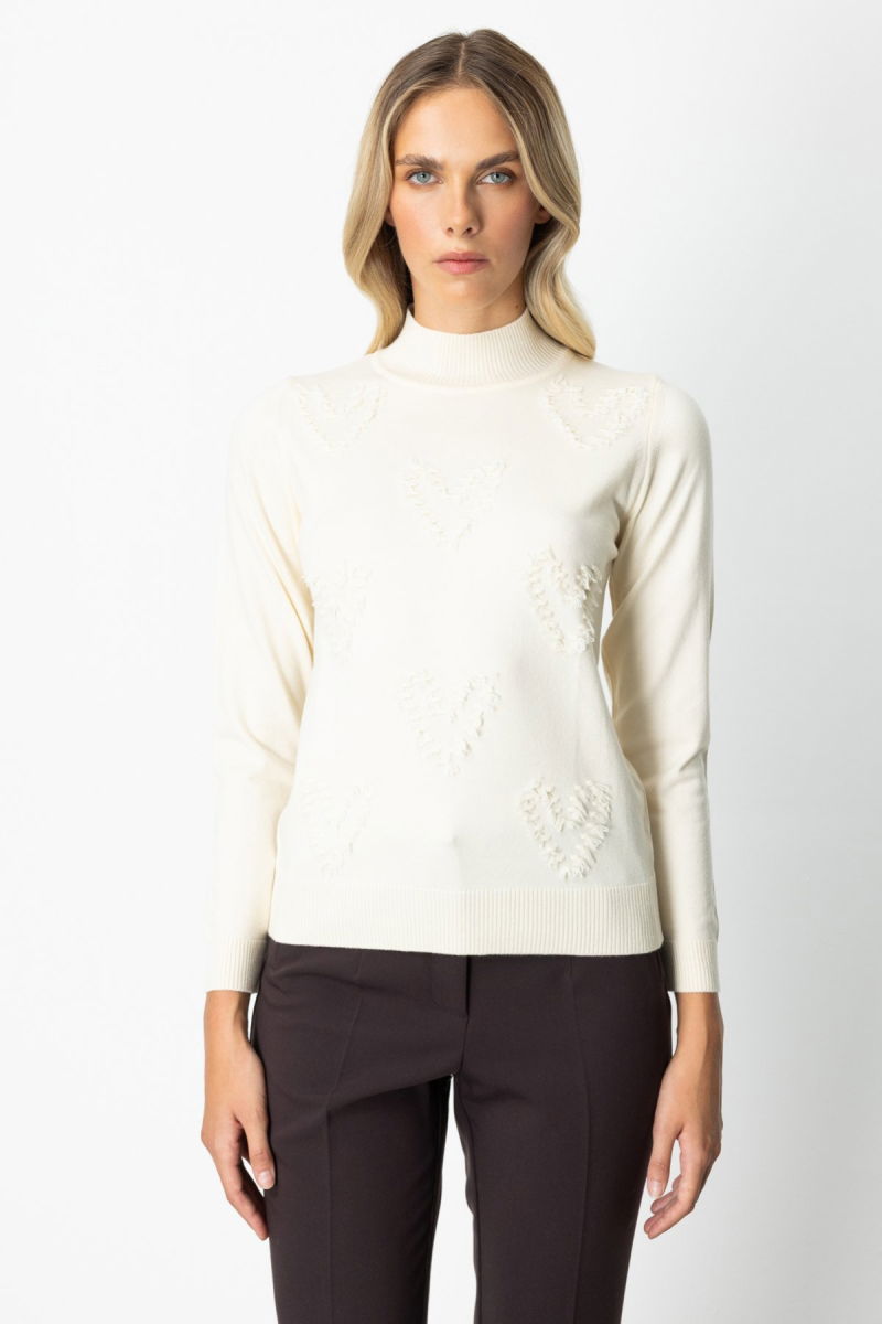 On Kadın Püsküllü Kalp Detaylı Dik Yaka Kazak 65325 Ekru - On
