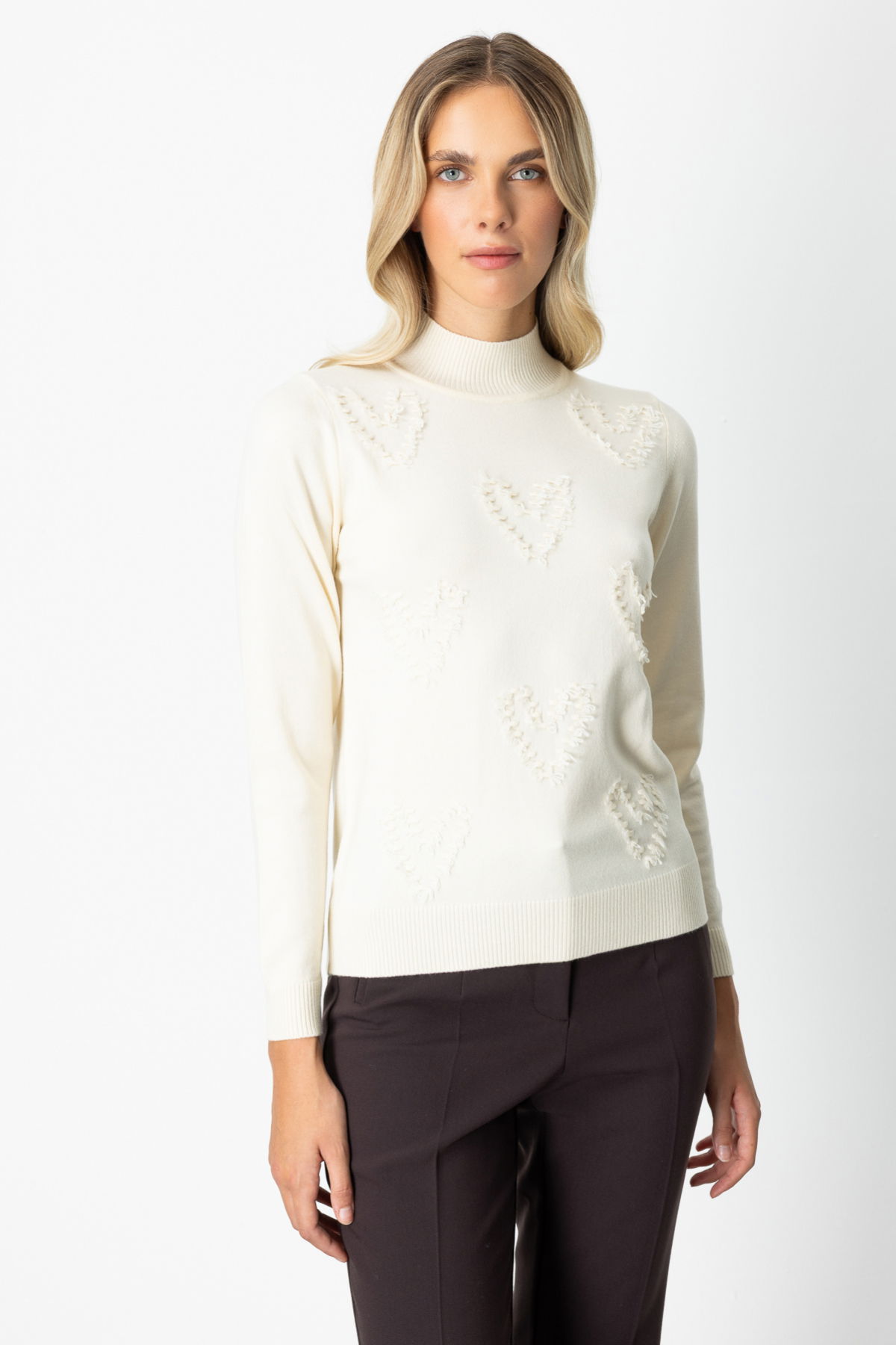 On Kadın Püsküllü Kalp Detaylı Dik Yaka Kazak 65325 Ekru - 2