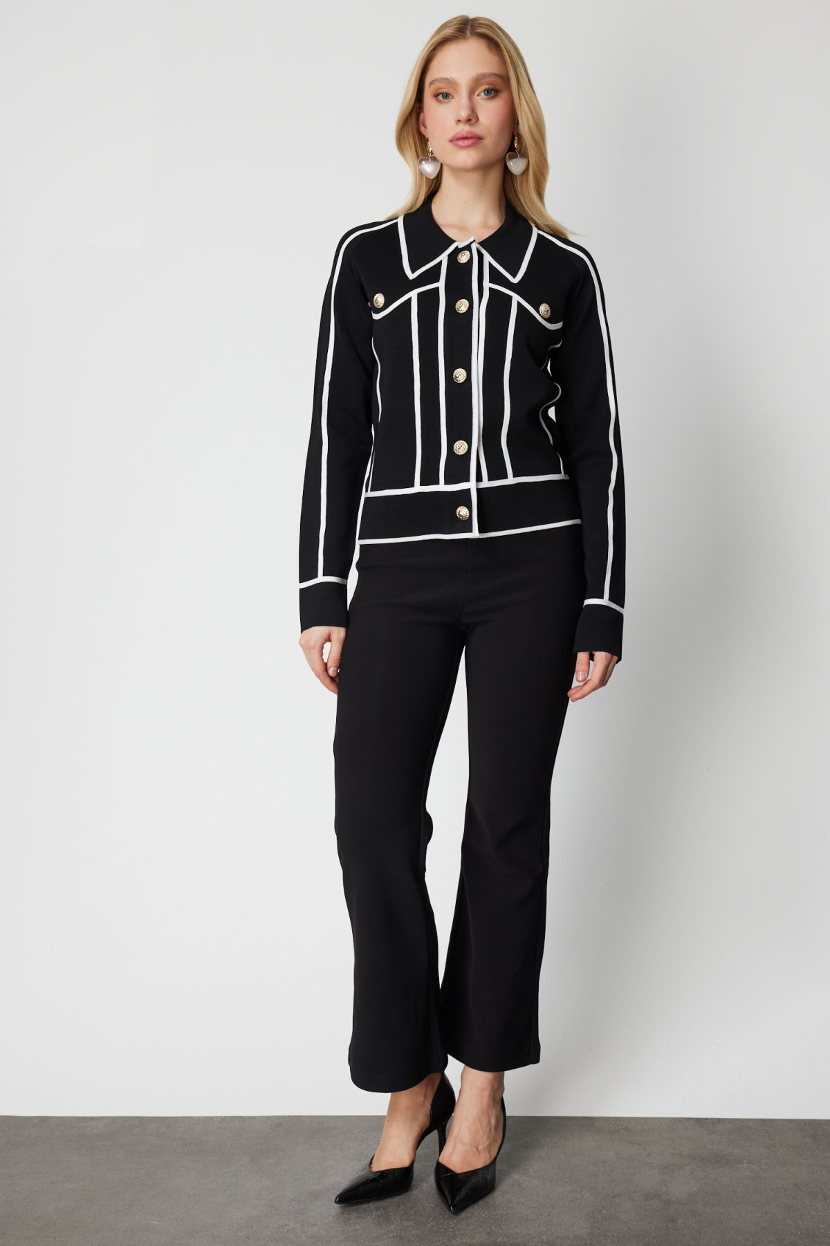 On Kadın Şerit Detaylı Çıtçıt Kapamalı Hırka 69908 Siyah - 3