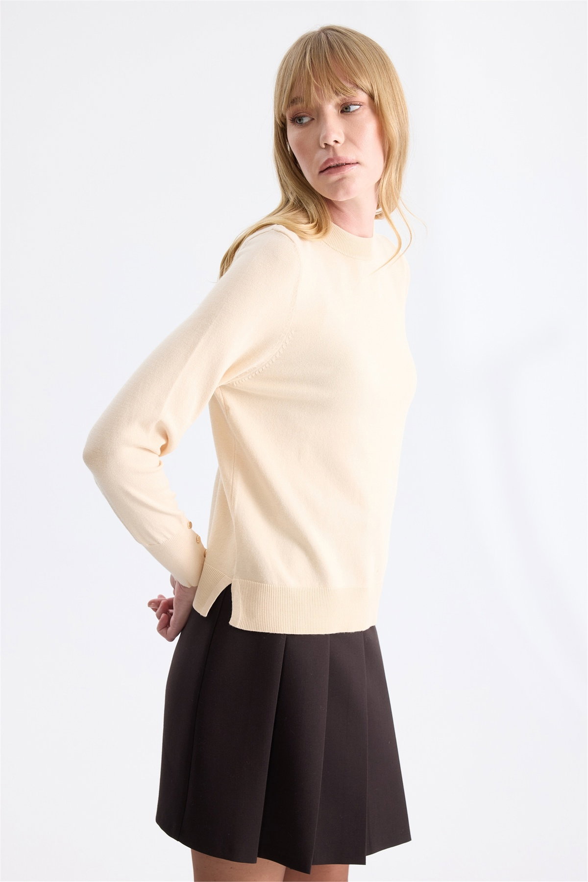On Kadın Sıfır Yaka Basic Triko Kazak Bej - 4