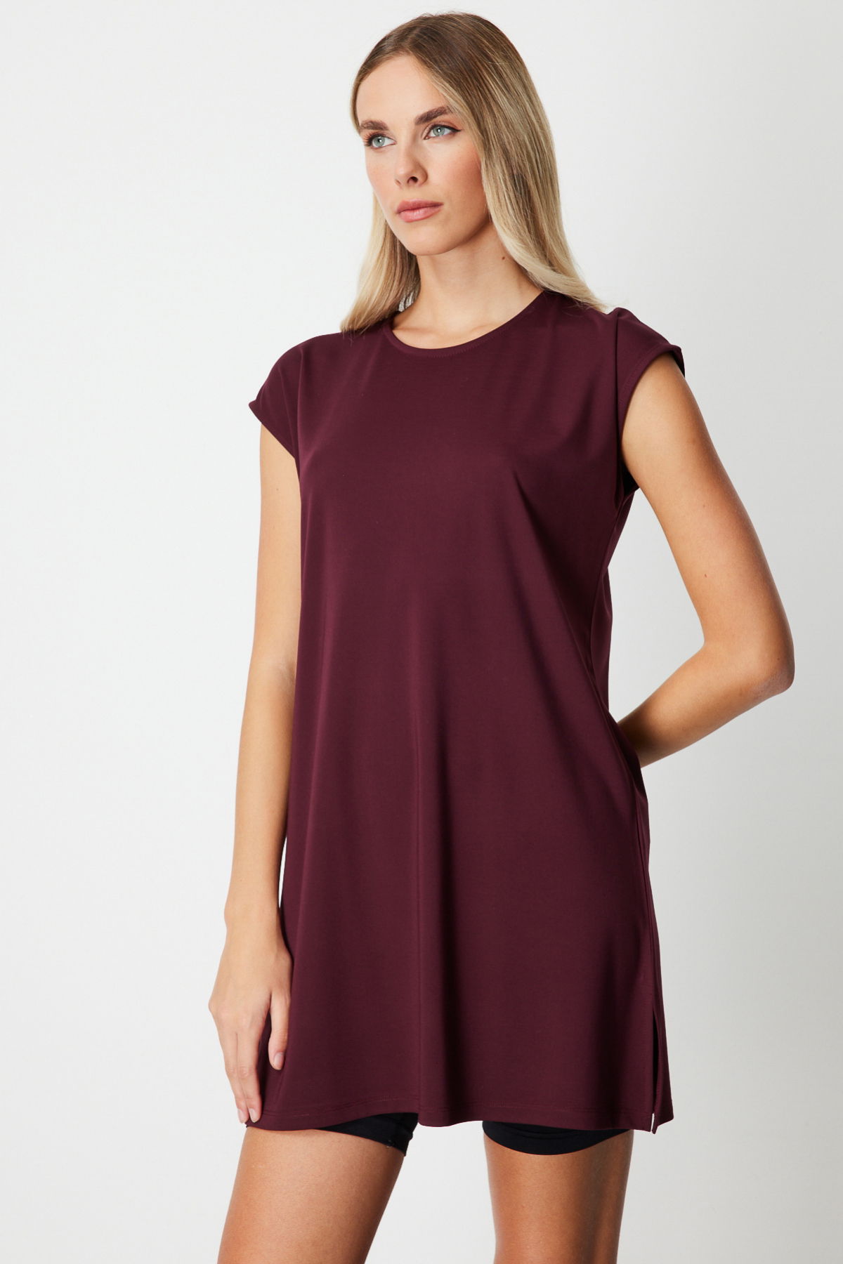 On Kadın Sıfır Yaka Basic Tunik 61419 Bordo - 3