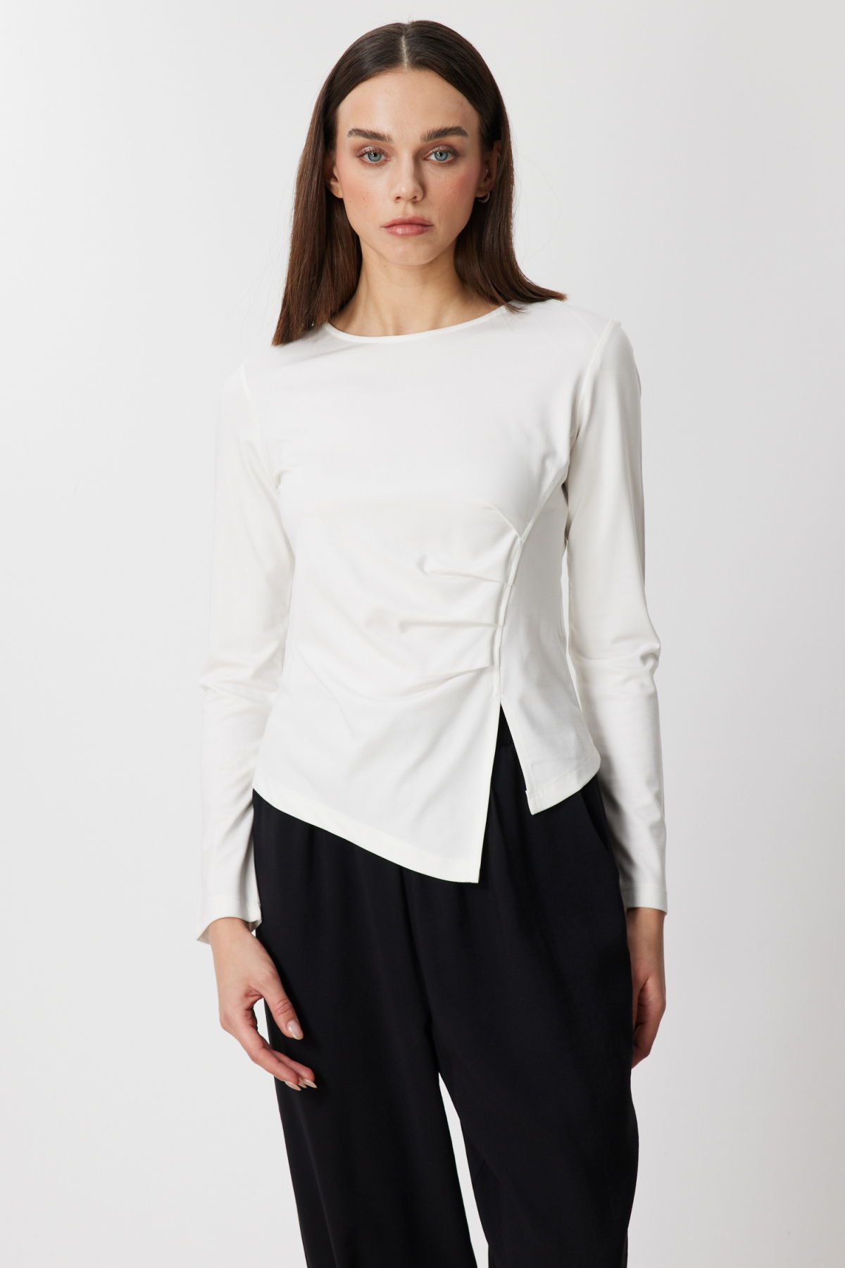 On Kadın Sıfır Yaka Büzgü Detaylı Bluz 61436 Ekru - 1