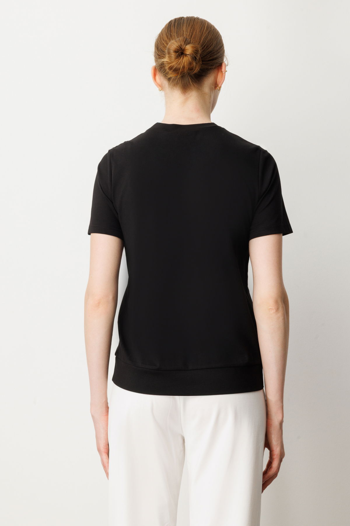 On Kadın Sıfır Yaka Cepli T-Shirt 61340 Siyah - 4