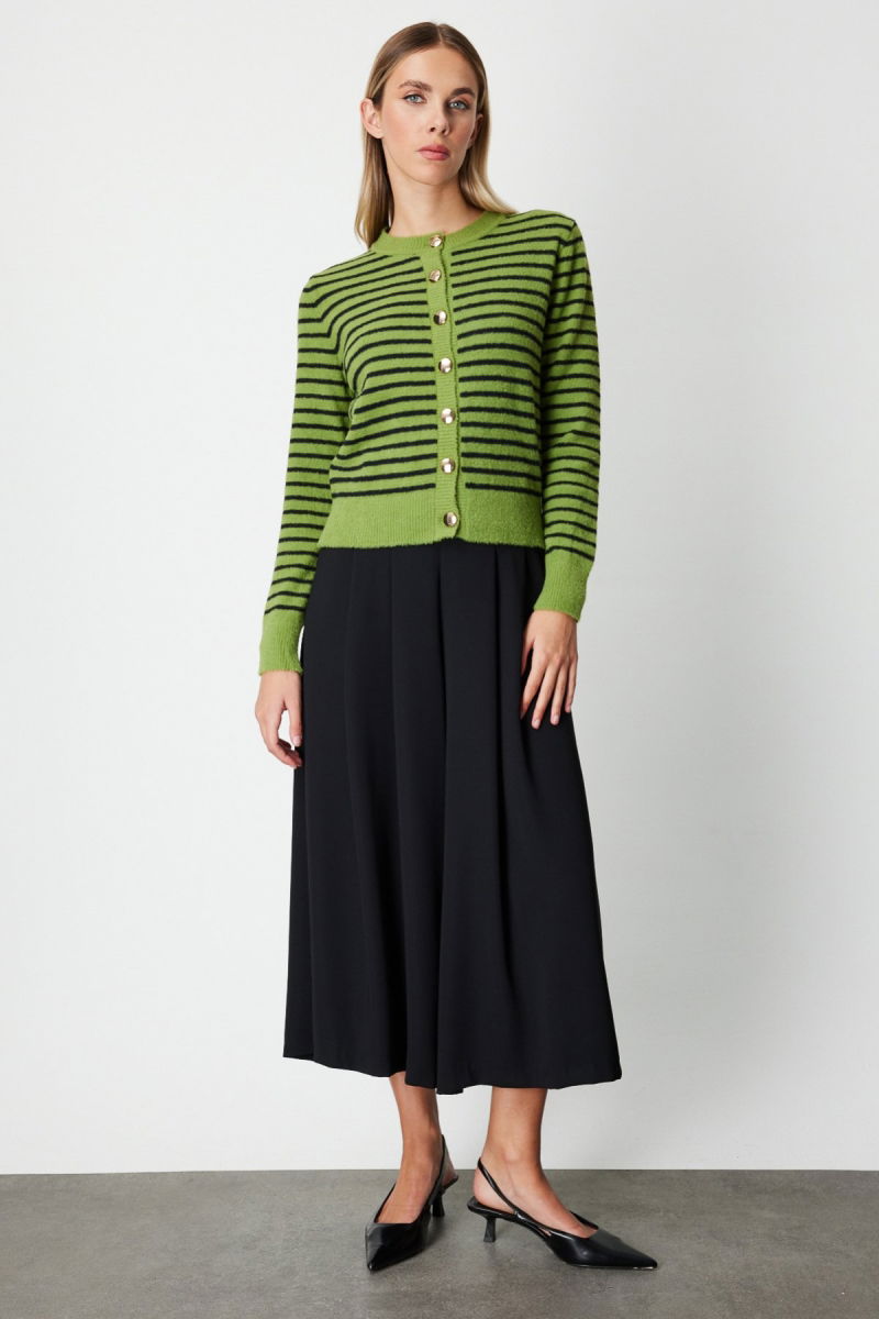 On Kadın Sıfır Yaka Çizgili Hırka 63901 Yeşil - 3