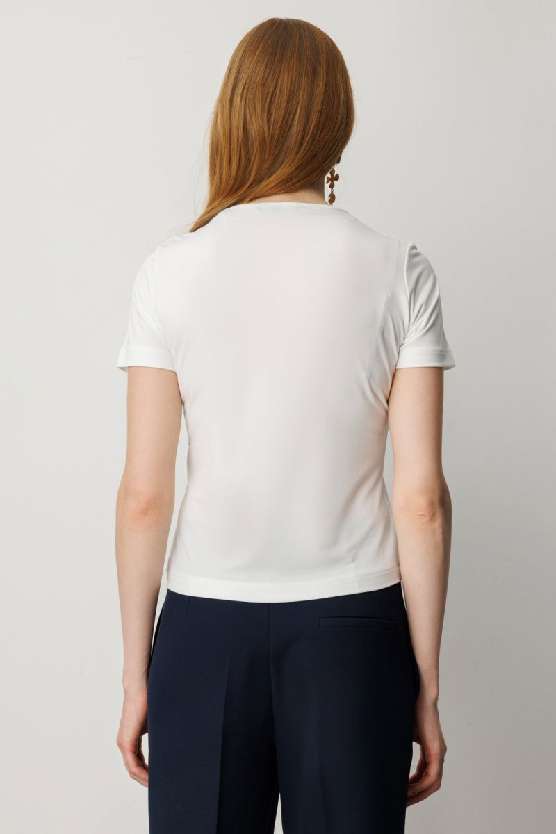On Kadın Sıfır Yaka Kısa Kol Basic Bluz 61334 Ekru - 4