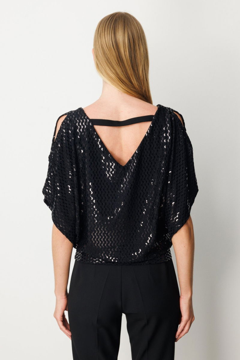 On Kadın Sırt Dekolteli Pullu Bluz 61378 Siyah - 4