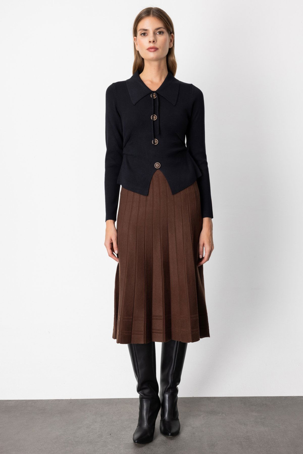 On Kadın Süs Düğmeli Büzgü Detaylı Triko Kazak 65353 Siyah - 3