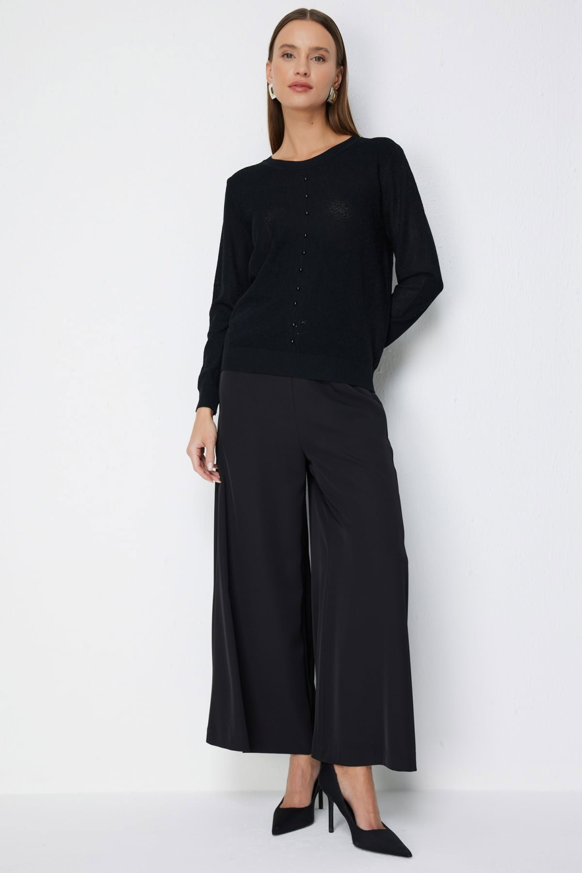 On Kadın Süs Düğmeli Kumaşı Desenli Bluz 70432 Siyah - 3