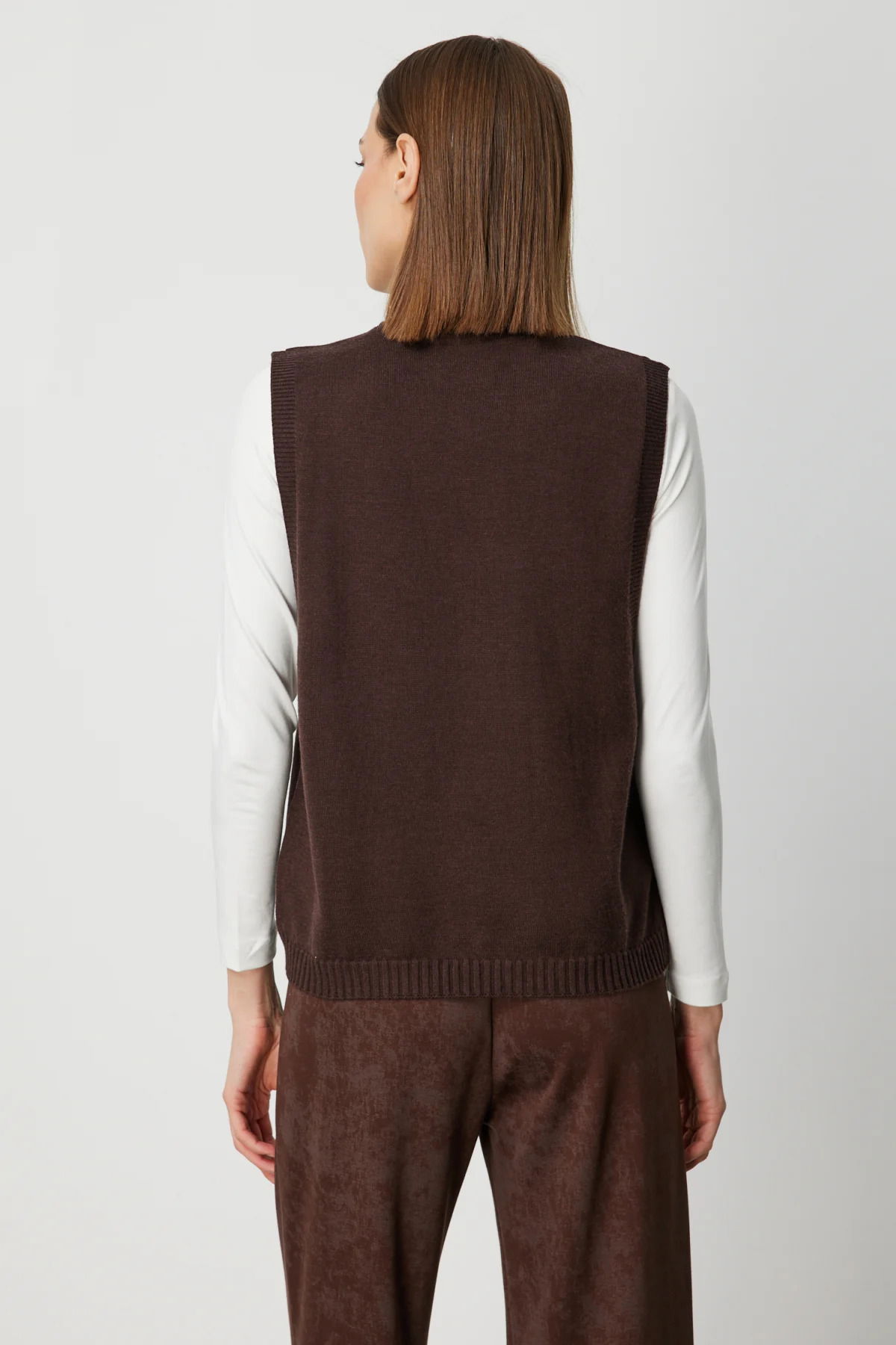 On Kadın Süs Düğmeli Sıfır Yaka Süveter 69310 Kahverengi - 4