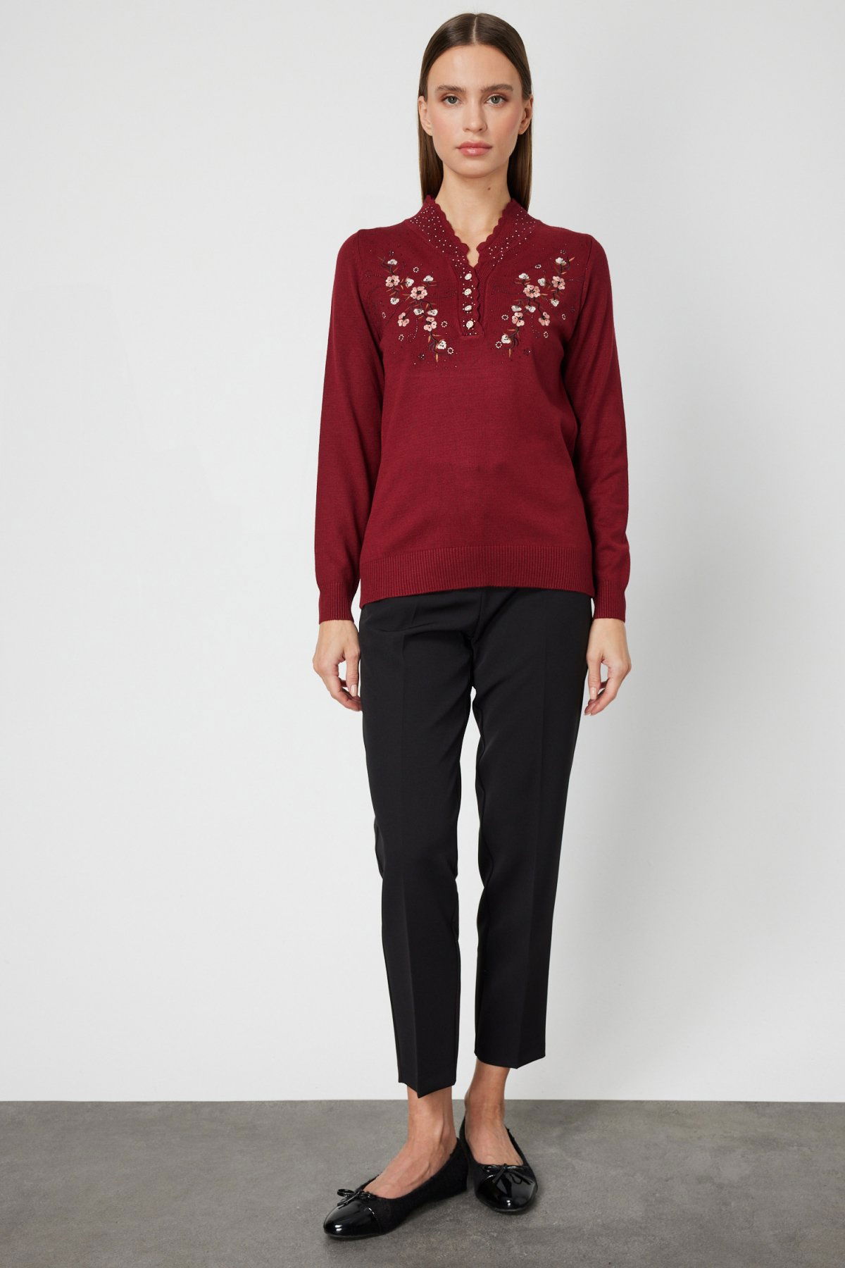 On Kadın V Yaka Çiçek İşlemeli Triko Kazak 65307 Bordo - 3