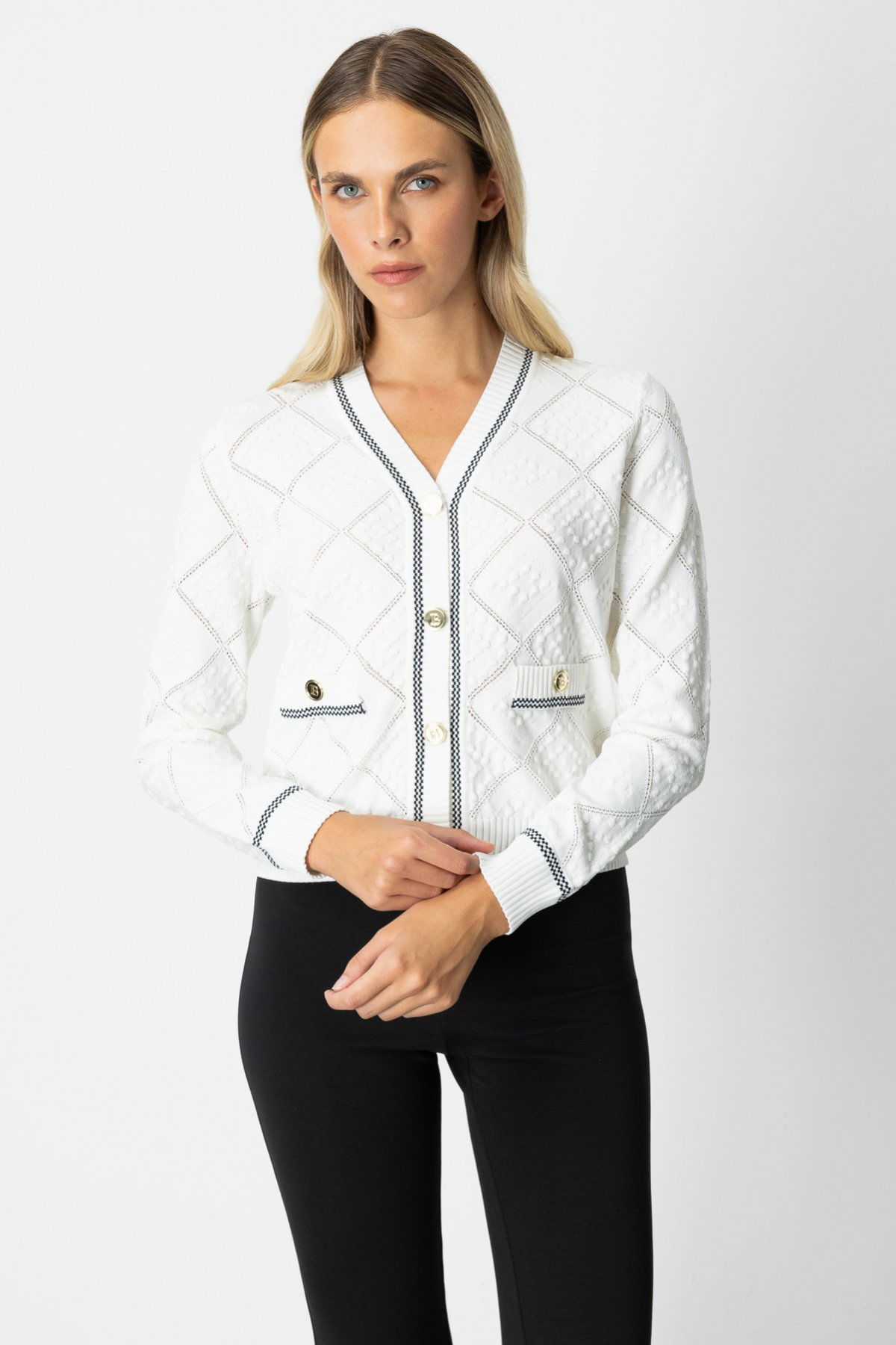 On Kadın V Yaka Kabartmalı Hırka 60950 Ekru - 1