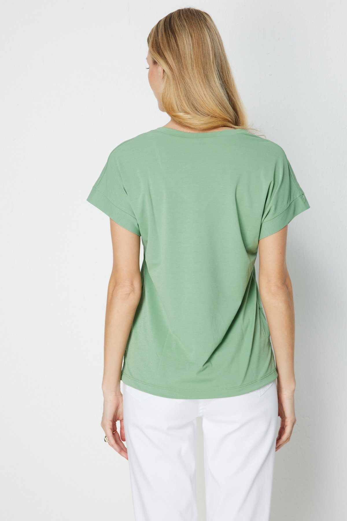 On Kadın V Yaka Parçalı T-Shirt 71475 Haki - 4