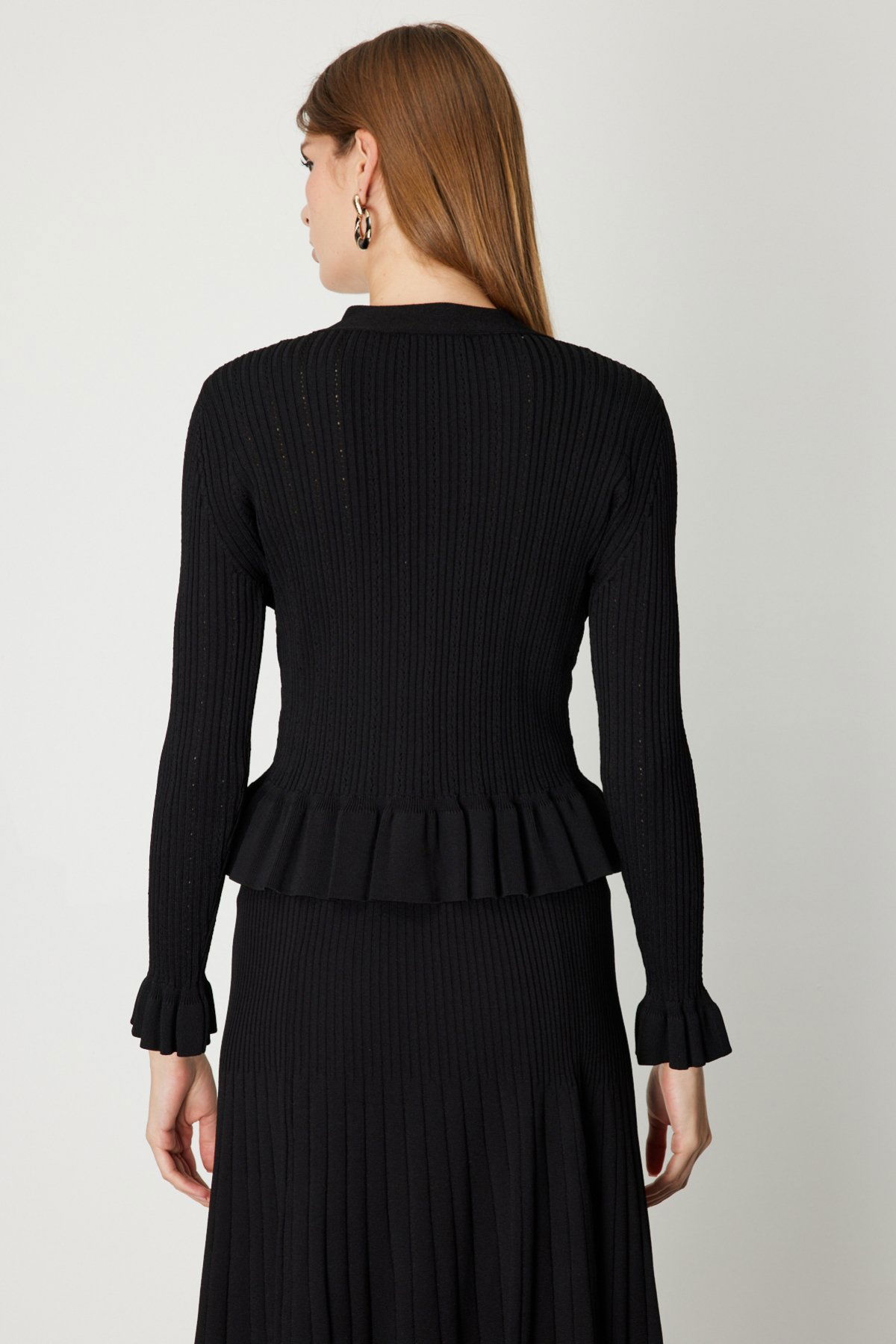 On Kadın V Yaka Süs Düğmeli Triko Hırka 69905 Siyah - 3