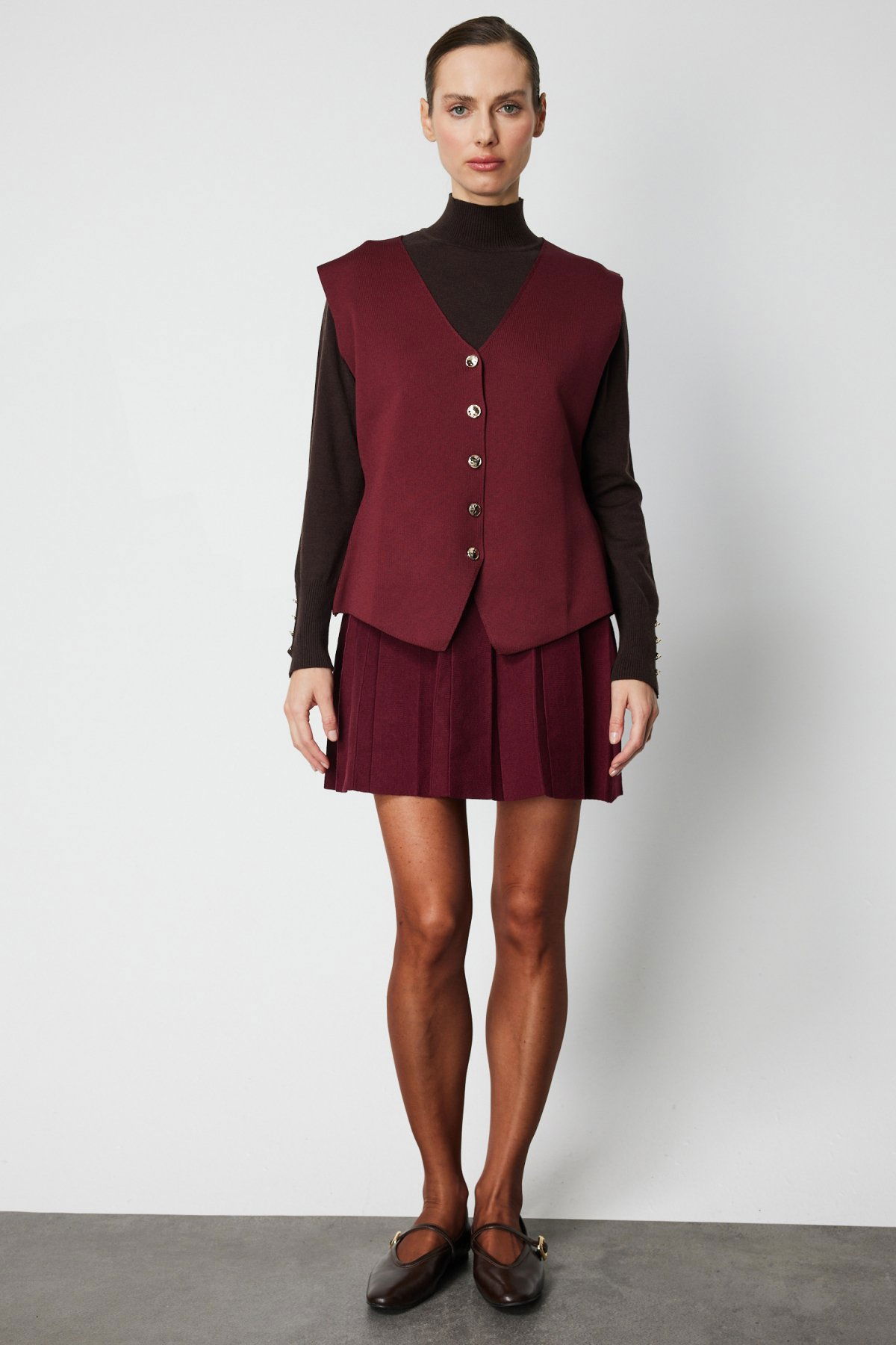 On Kadın V Yaka Triko Yelek 66915 Bordo - 3