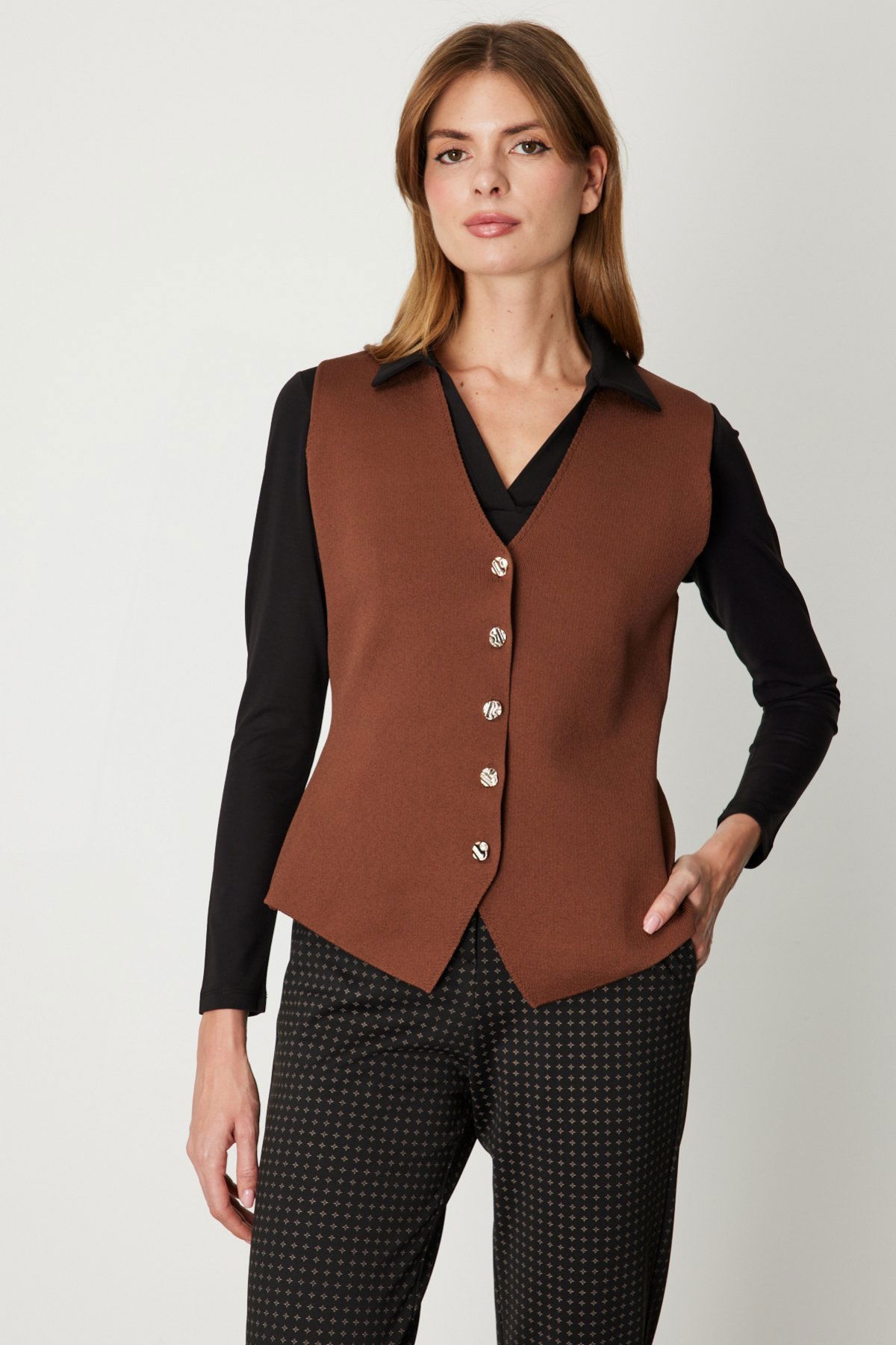 On Kadın V Yaka Triko Yelek 66915 Kahverengi - 2