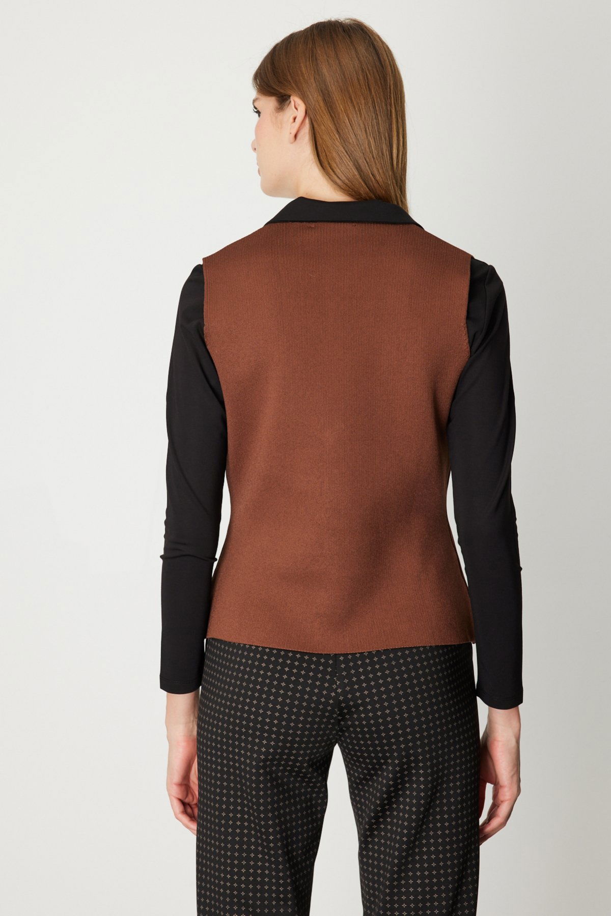 On Kadın V Yaka Triko Yelek 66915 Kahverengi - 4