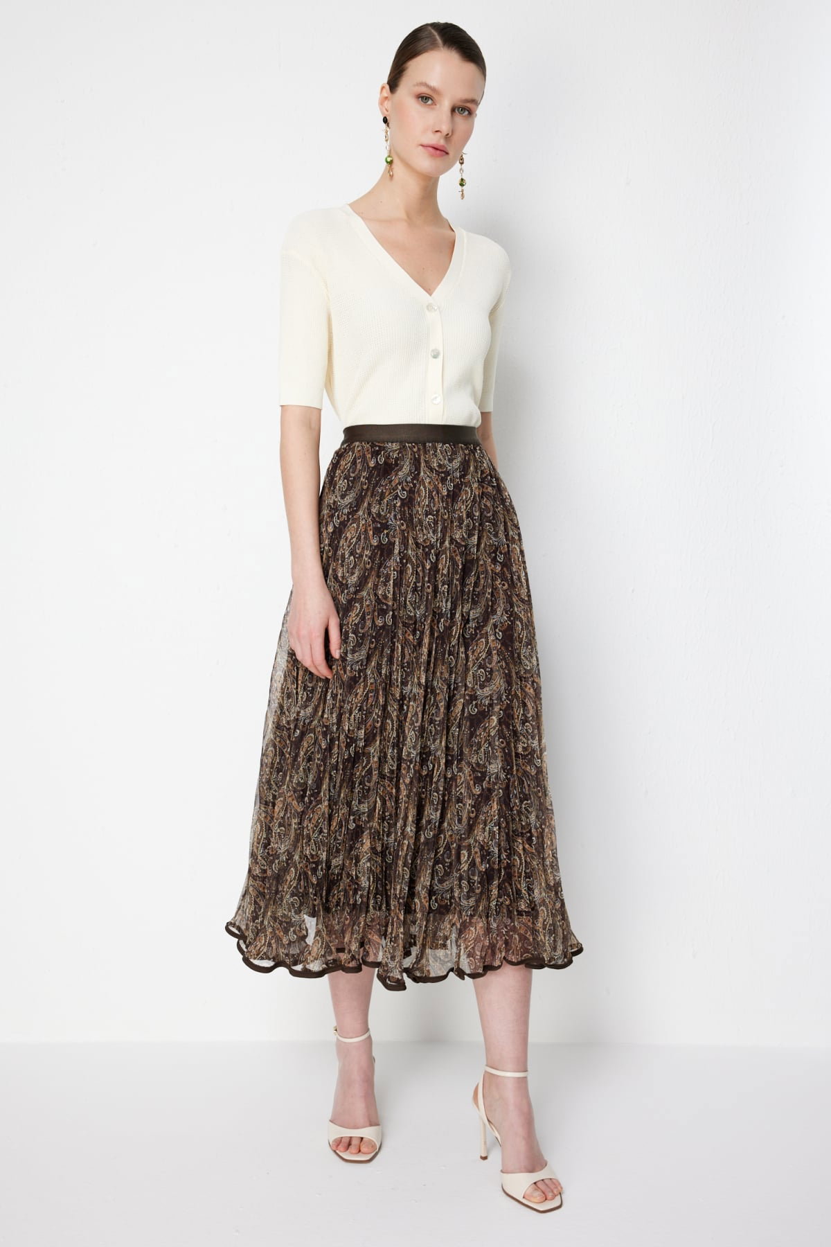 On Kadın Volanlı Desenli Maxi Etek 70204 Kahverengi - 2