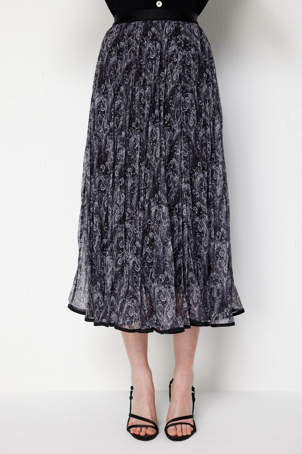 On Kadın Volanlı Desenli Maxi Etek 70204 Siyah - 3