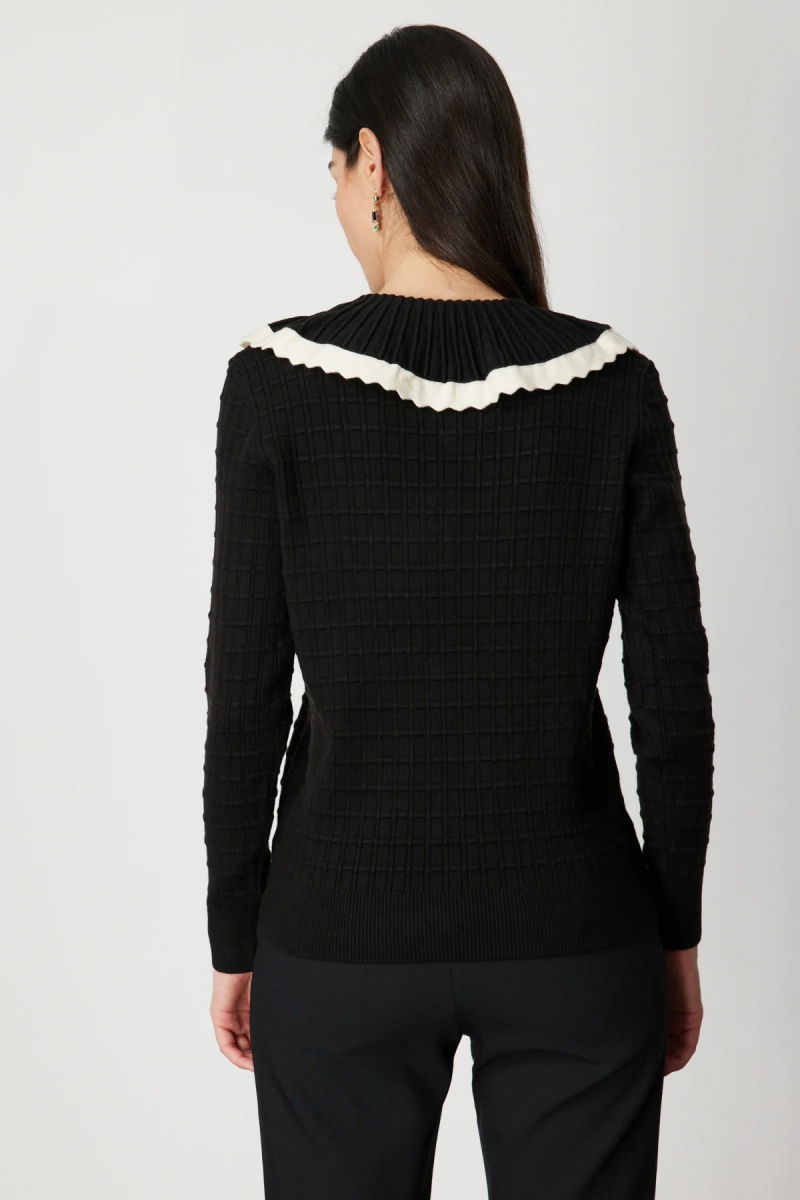 On Kadın Yakası Aksesuarlı Düğmeli Triko Kazak 66351 Siyah-Krem - 4
