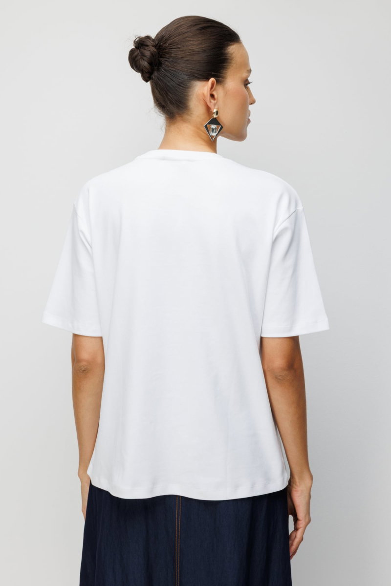 On Kadın Yakası Aksesuarlı Sıfır Yaka Pamuklu T-Shirt 71454 Beyaz - 4