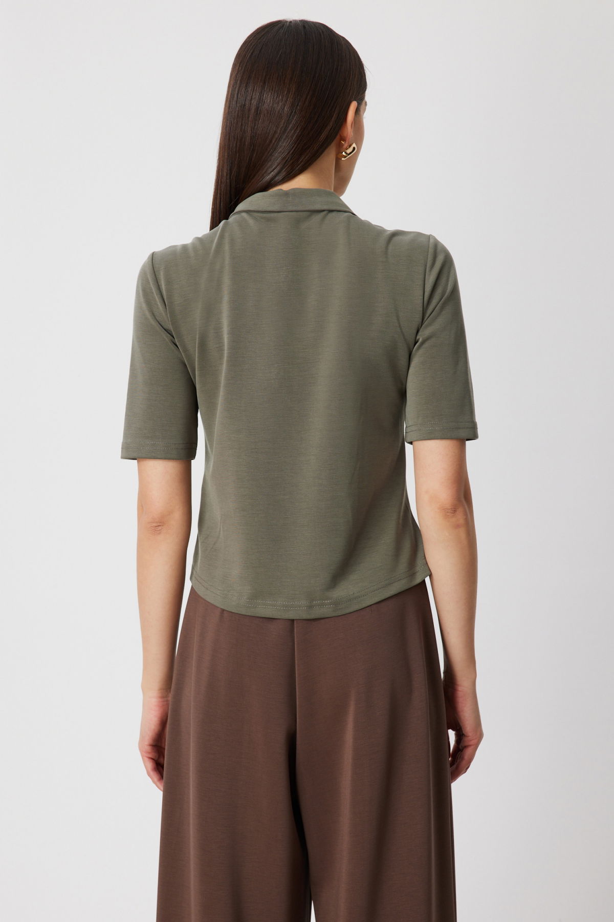 On Kadın Yakası Fermuarlı Kısa Kollu Bluz 76305 Haki - 4
