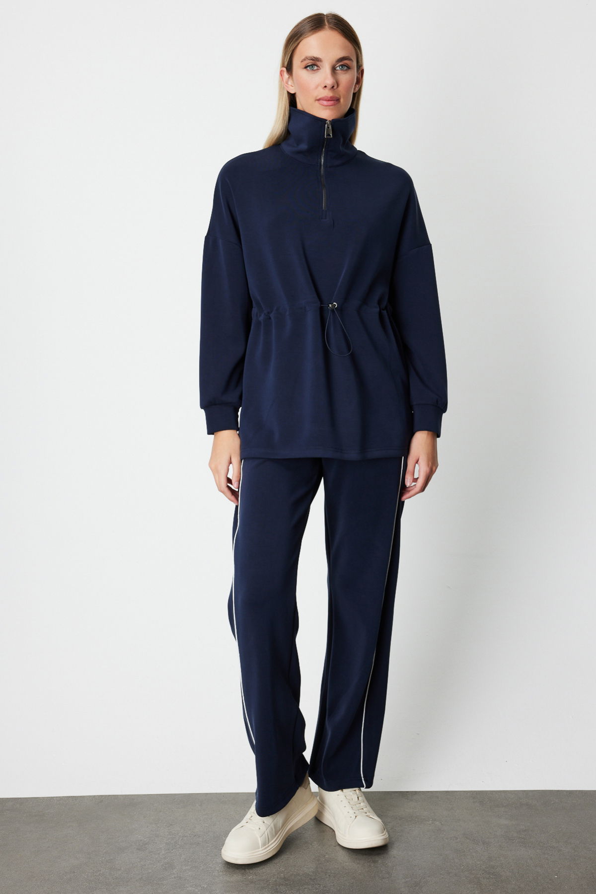 On Kadın Yakası Fermuarlı Sweat 66312 Lacivert - 3