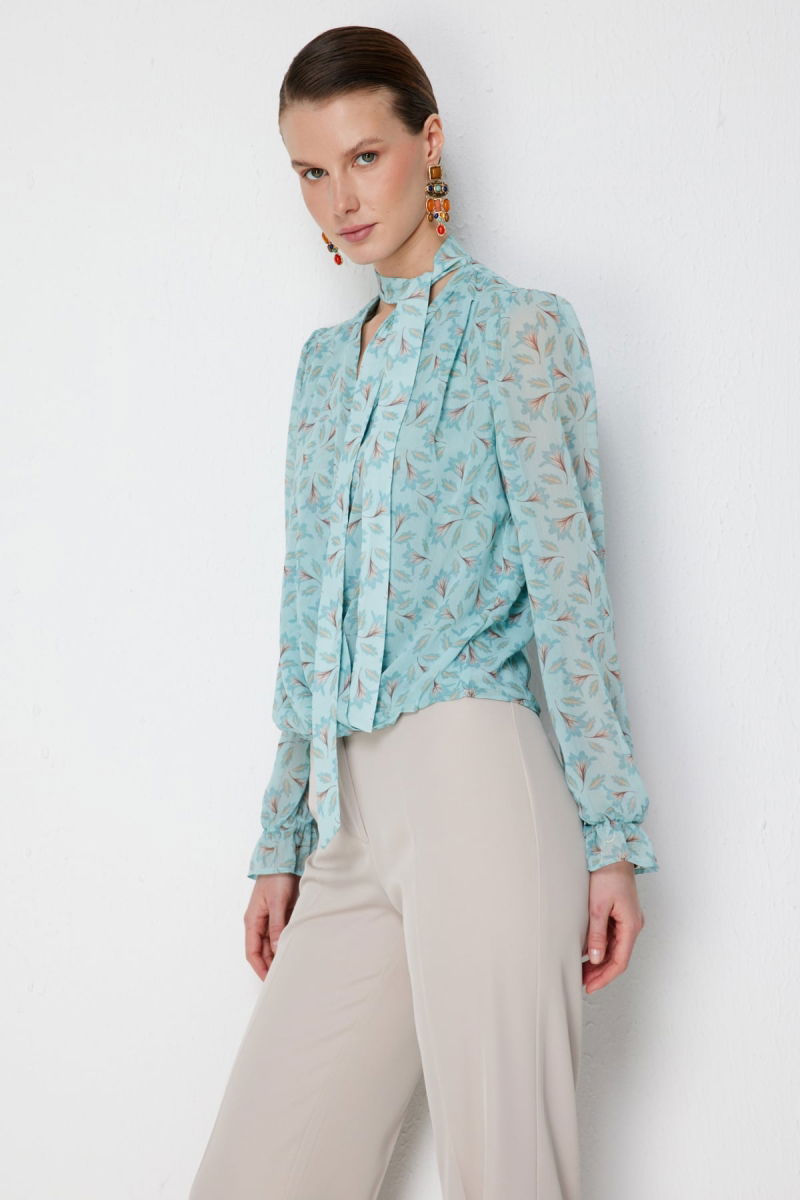 On Kadın Yakası Fularlı Desenli Şifon Bluz 72351 Mint - 3
