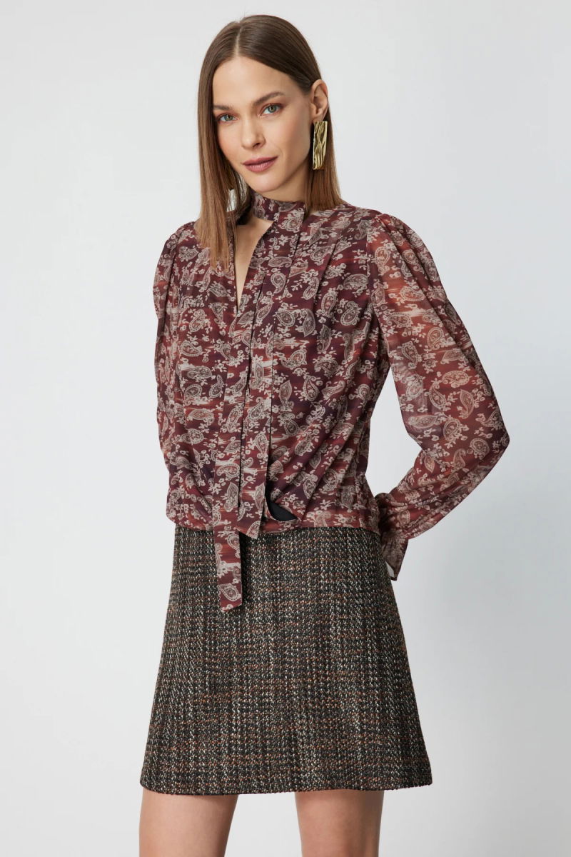 On Kadın Yakası Fularlı Leopar Desenli Bluz 62310 Kahverengi - 2