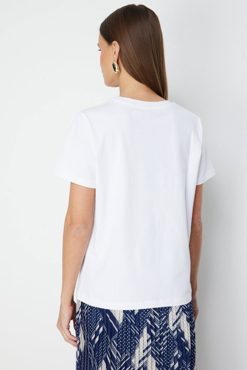 On Kadın Yakası Taşlı Pamuklu T-Shirt 71345 Beyaz - 5