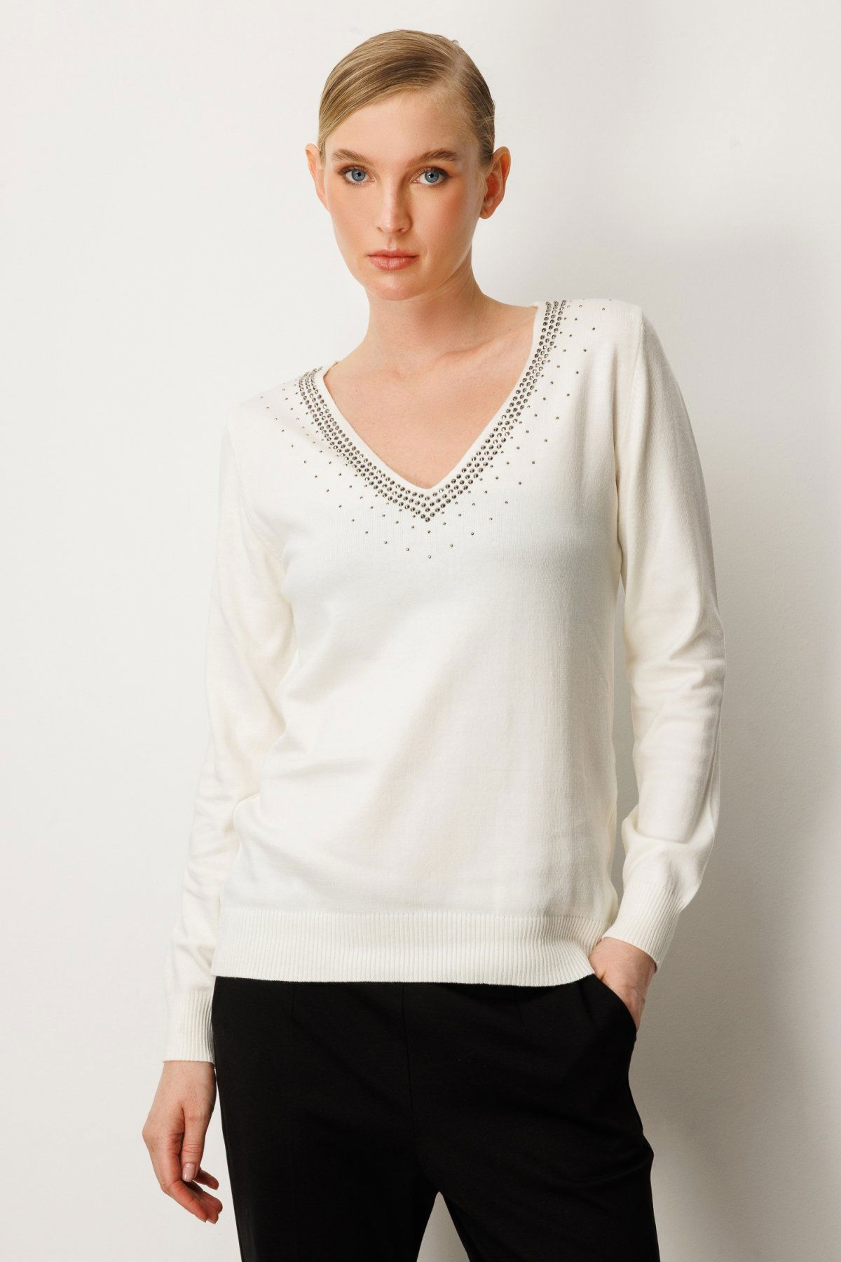 On Kadın Yakası Taşlı Triko Kazak 65314 Ekru - 2