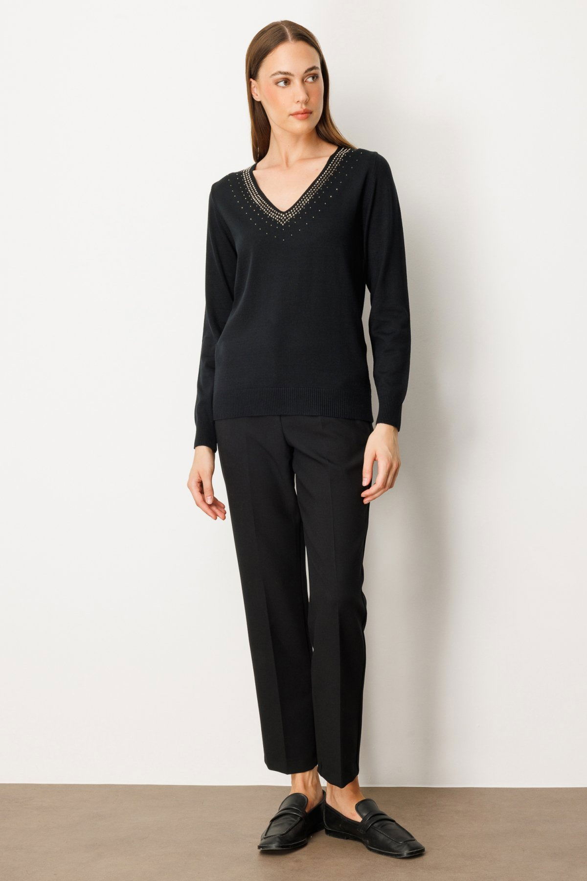 On Kadın Yakası Taşlı Triko Kazak 65314 Siyah - 3