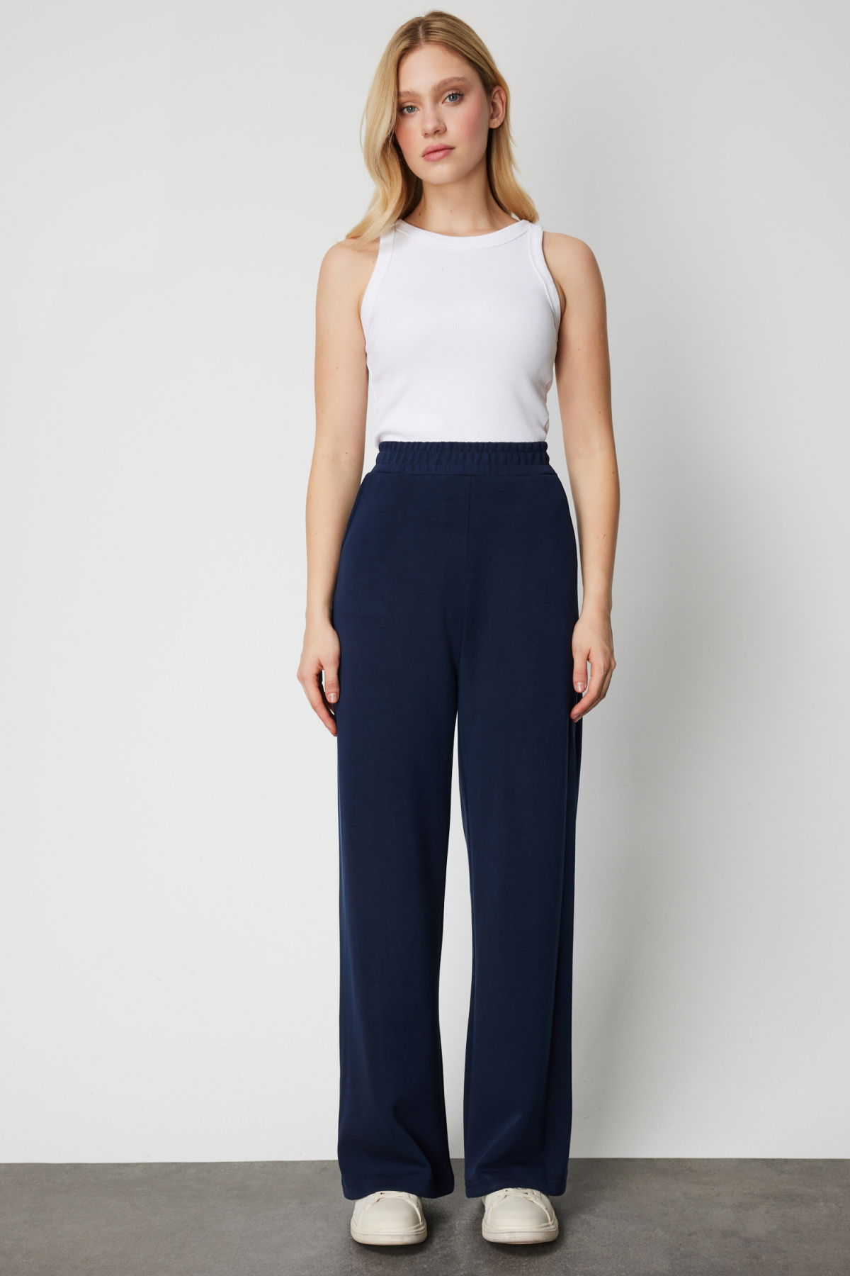 On Kadın Yan Cepli Bol Paça Eşofman Altı 66522 Lacivert - 3