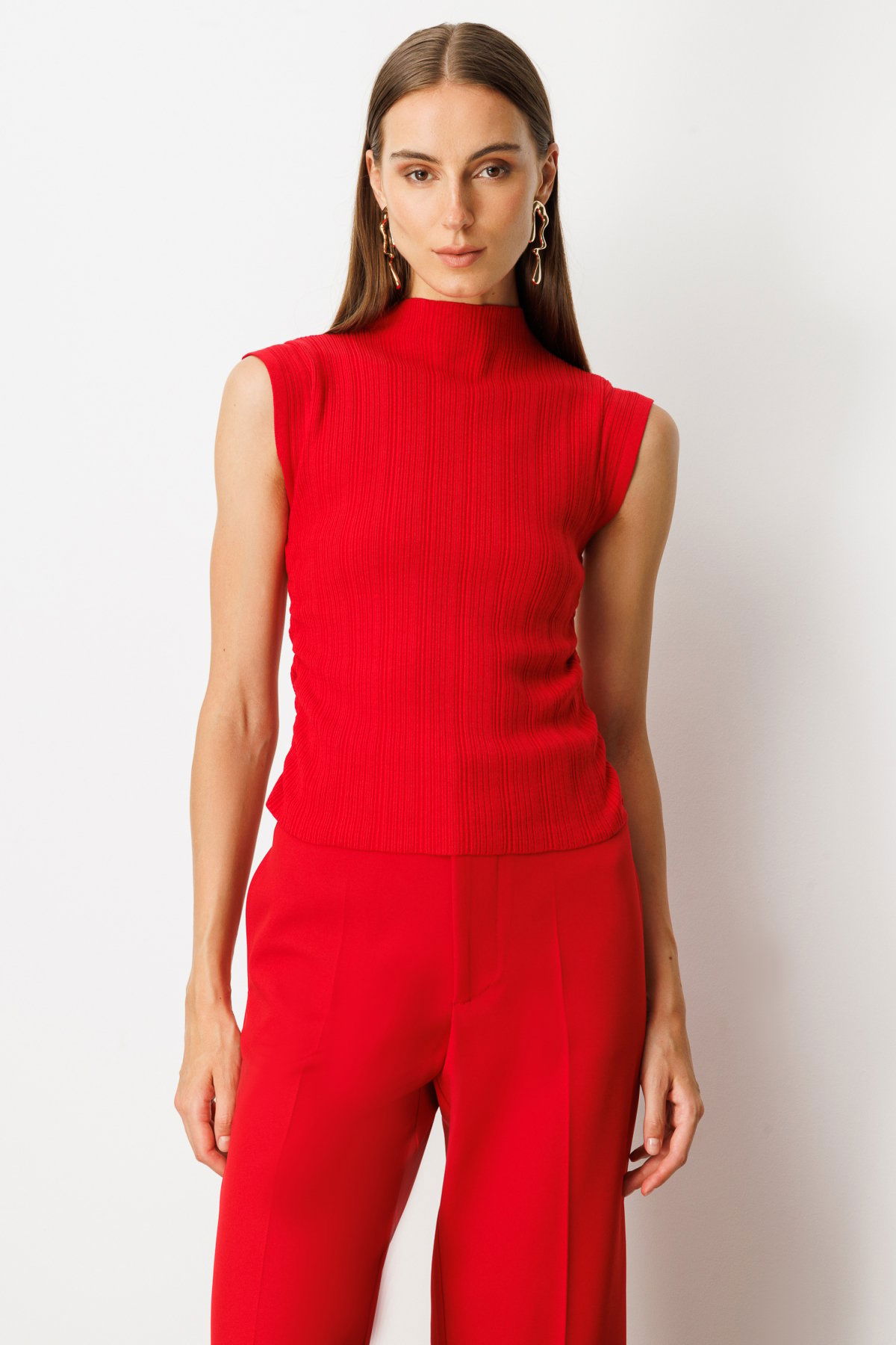On Kadın Yanları Büzgülü Kolsuz Triko Kazak 65355 Kırmızı - 1