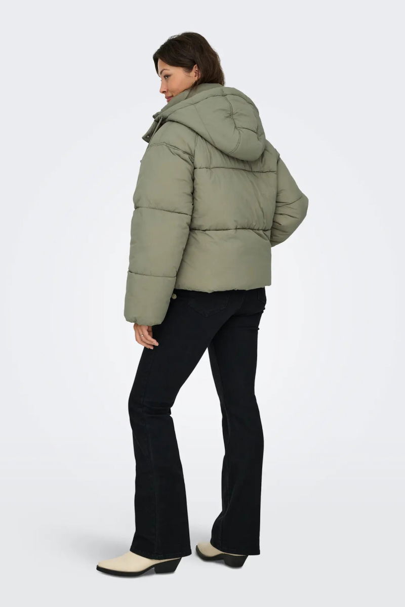 Only Kadın Kapüşonlu Çift Cepli Şişme Mont 15322013 Yeşil - 5