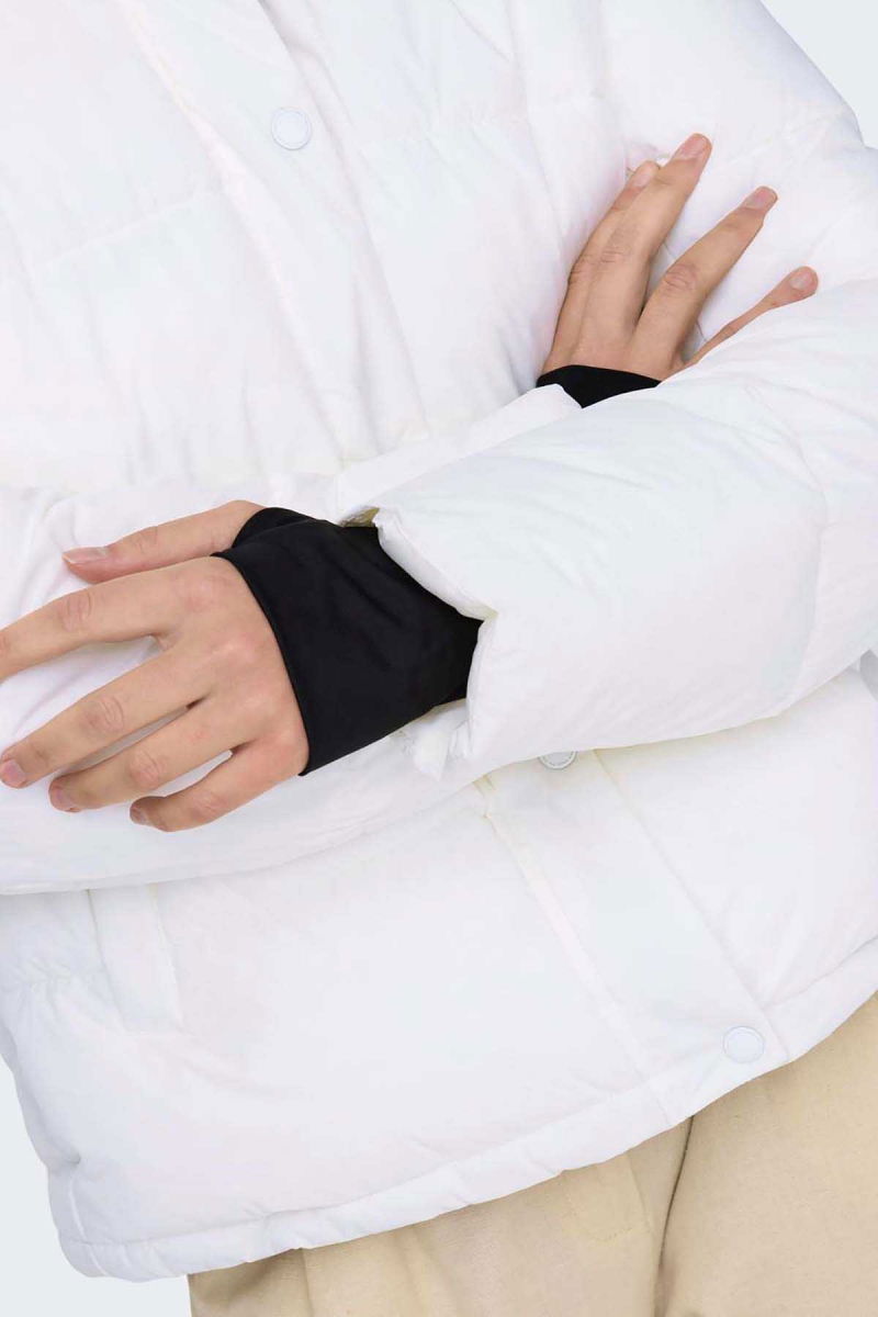 Only Kadın Onlann Kapüşonlu Mont 15287909 Beyaz - 4