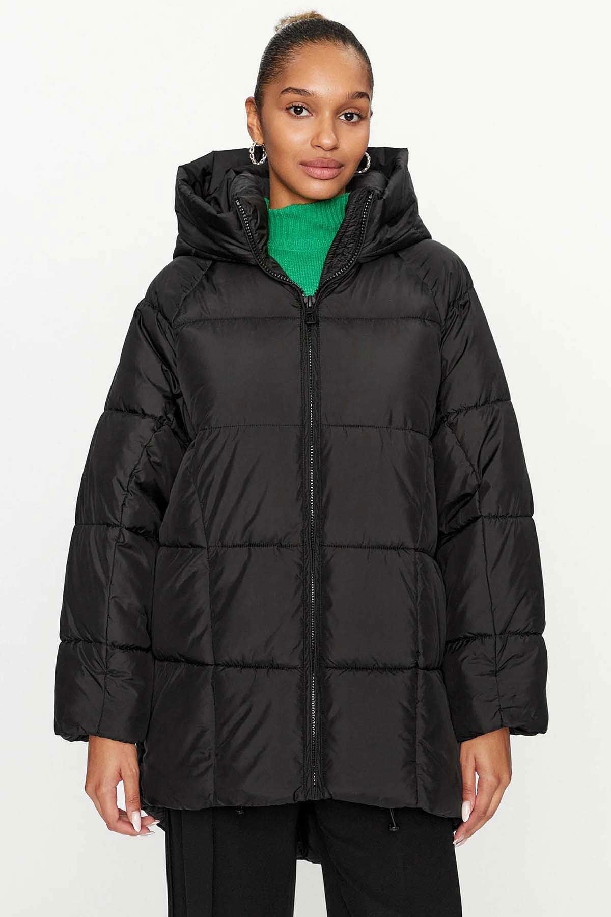 Only Kadın Onlasta Rahat Kalıp Kapüşonlu Uzun Puffer Mont 15293818 Siyah - 1