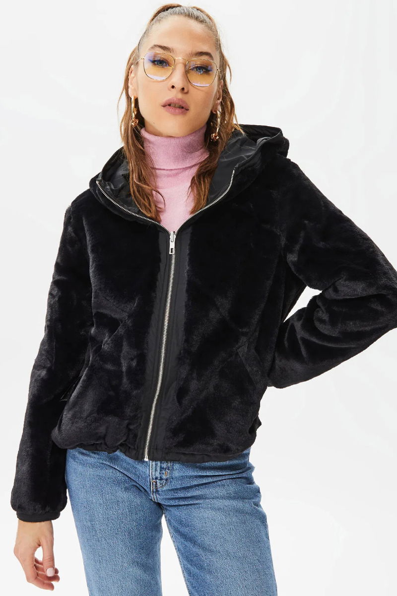 Only Kadın Onldahlıa Çift Taraflı Kapüşonlu Kürk Mont 15208777 Black - Only