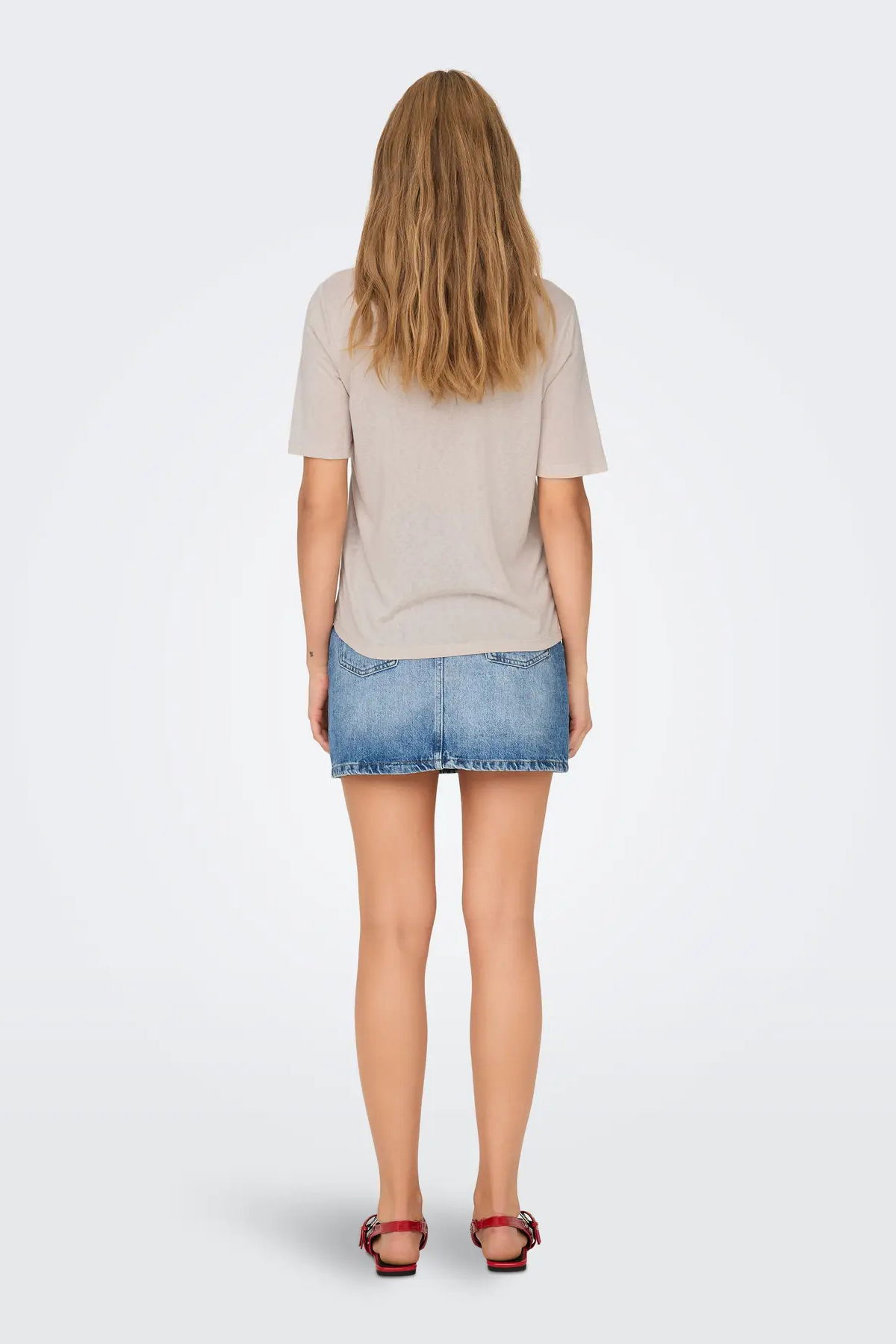 Only Kadın Onlelıse V Yaka Kısa Kollu T-Shirt 15257390 Bej - 4