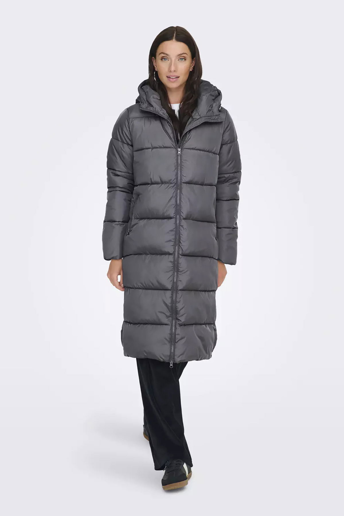 Only Kadın Onlmontana Kapüşonlu Uzun Şişme Mont 15226559 Gri - 2