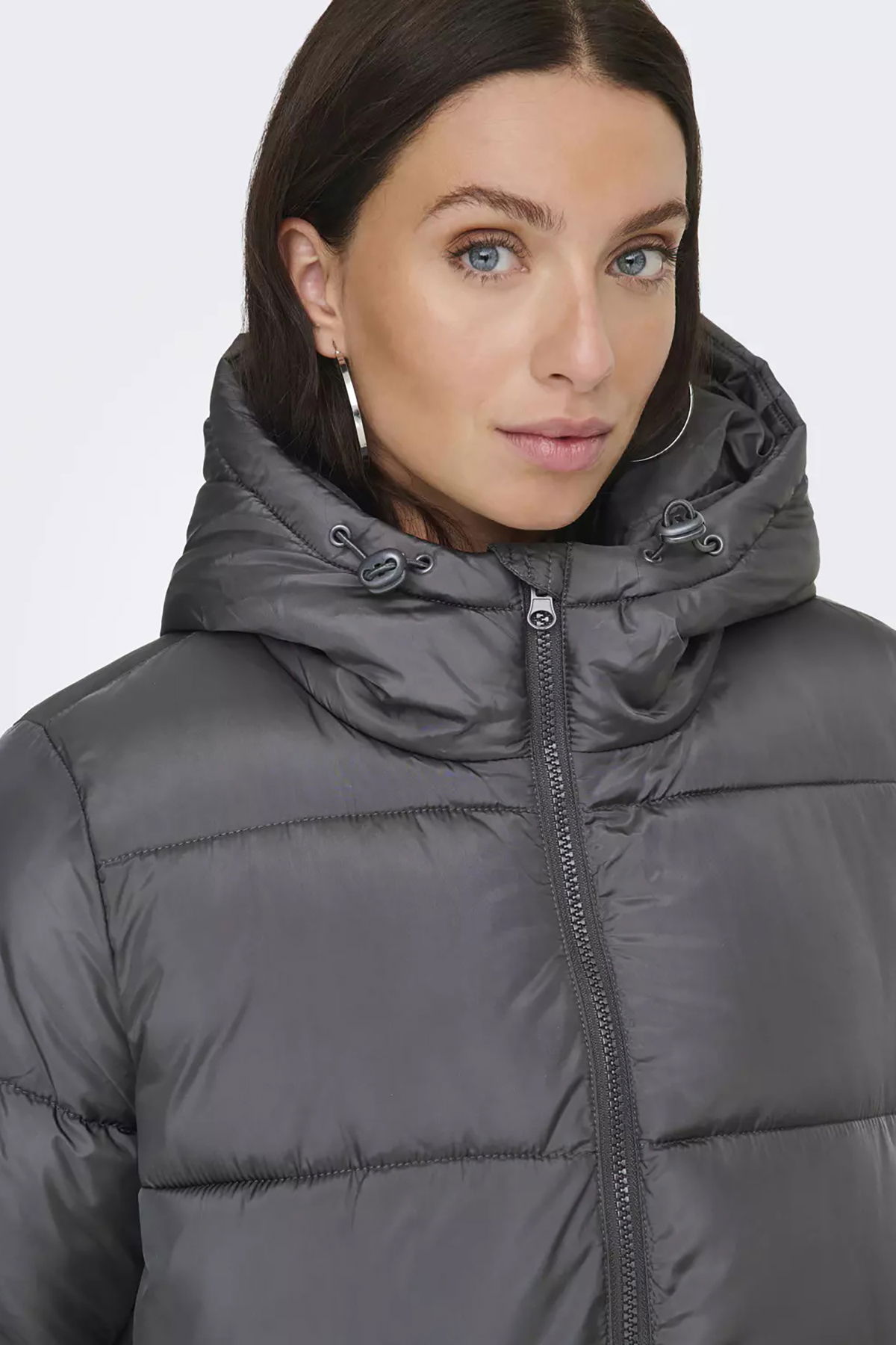 Only Kadın Onlmontana Kapüşonlu Uzun Şişme Mont 15226559 Gri - 4