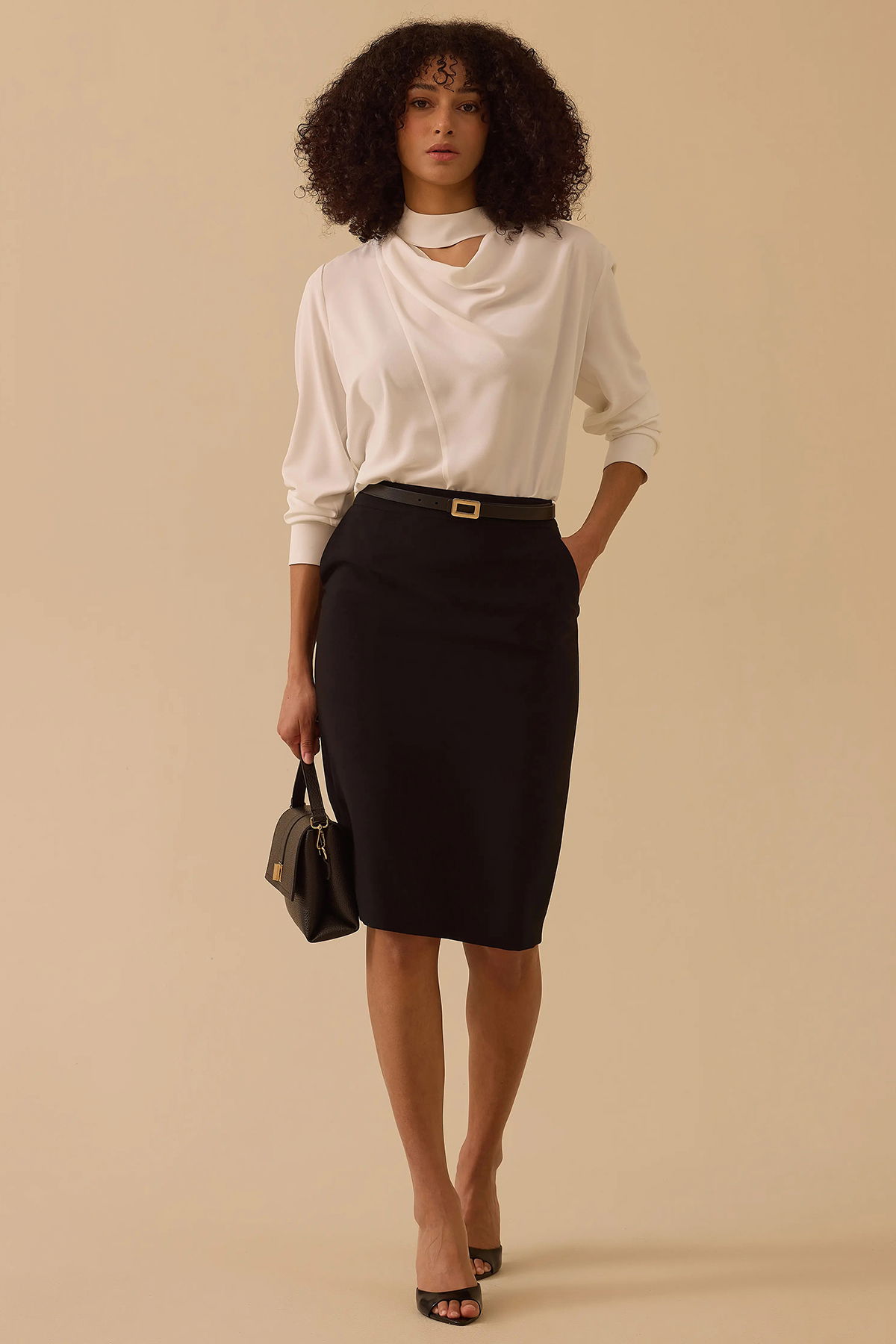 Seçil Kadın Degaje Yaka Pencere Detaylı Bluz 0005 Ekru - 1