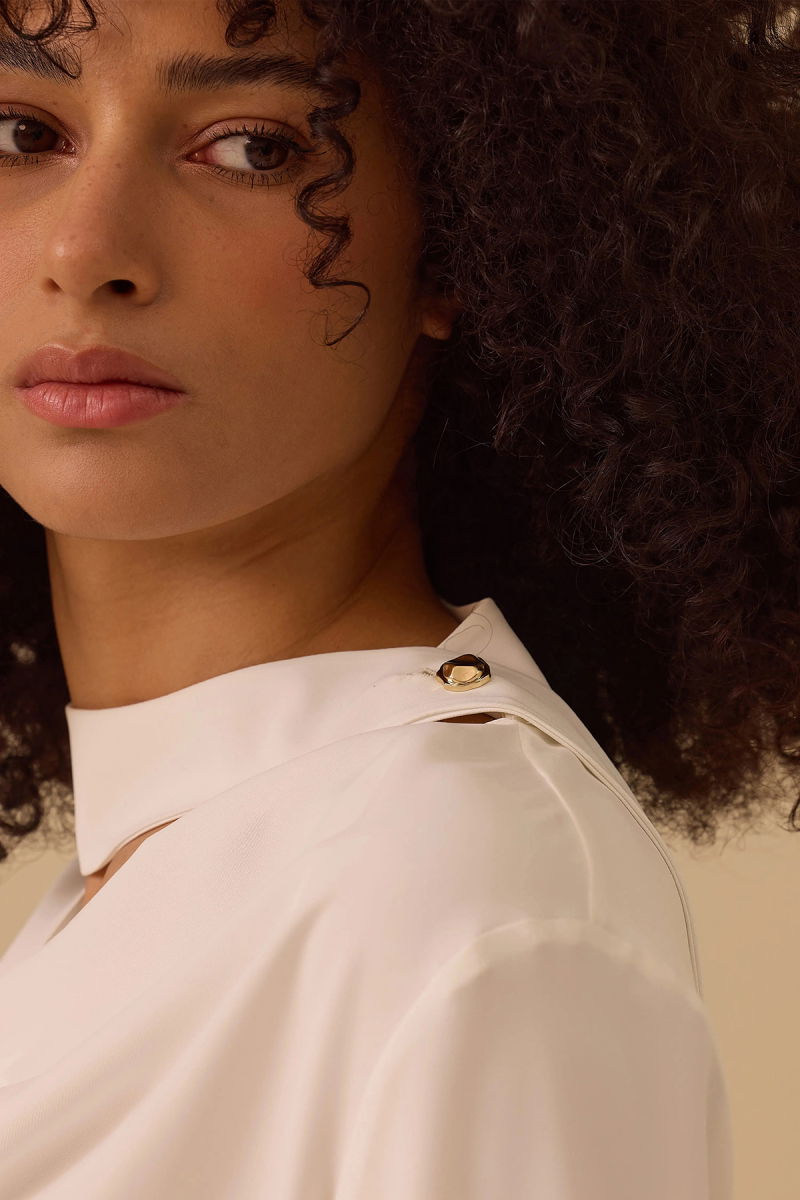 Seçil Kadın Degaje Yaka Pencere Detaylı Bluz 0005 Ekru - 2