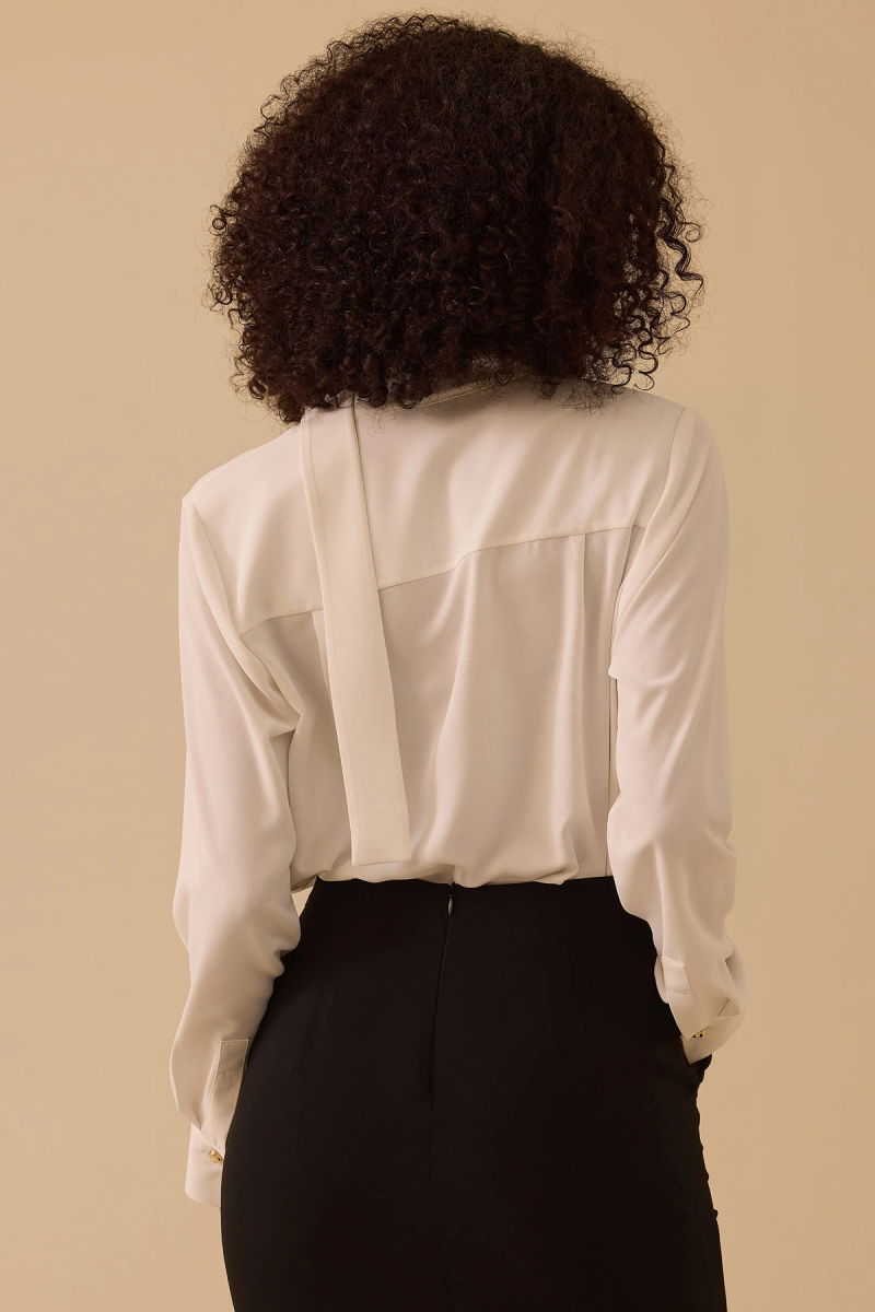 Seçil Kadın Degaje Yaka Pencere Detaylı Bluz 0005 Ekru - 4