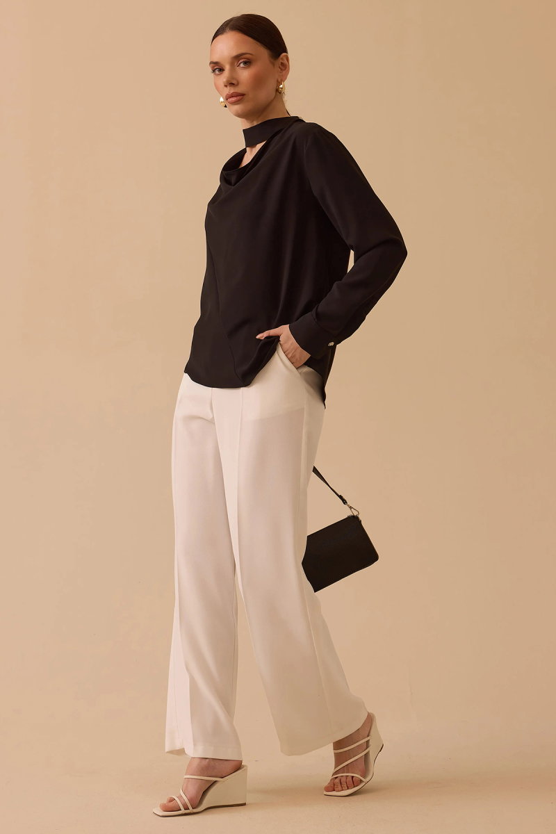 Seçil Kadın Degaje Yaka Pencere Detaylı Bluz 0005 Siyah - 3