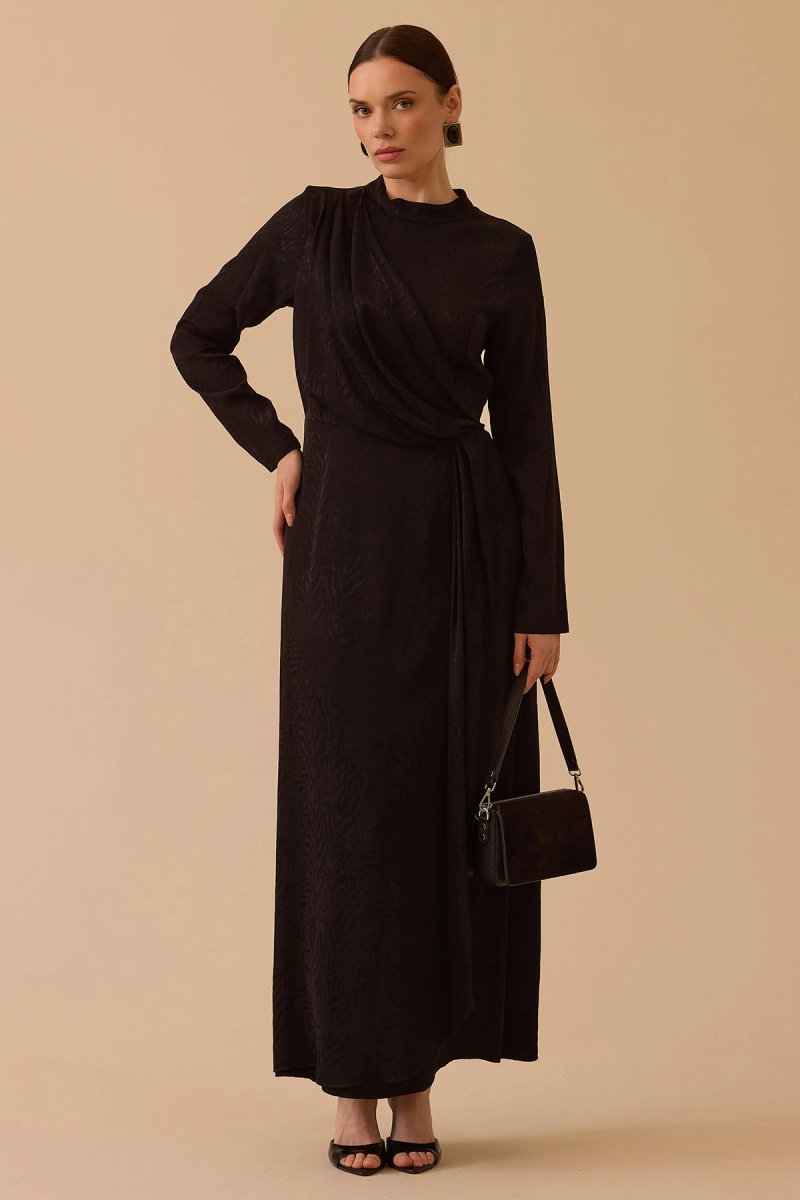 Seçil Kadın Desenli Parlak Dokulu Uzun Elbise 1016 Siyah - Seçil