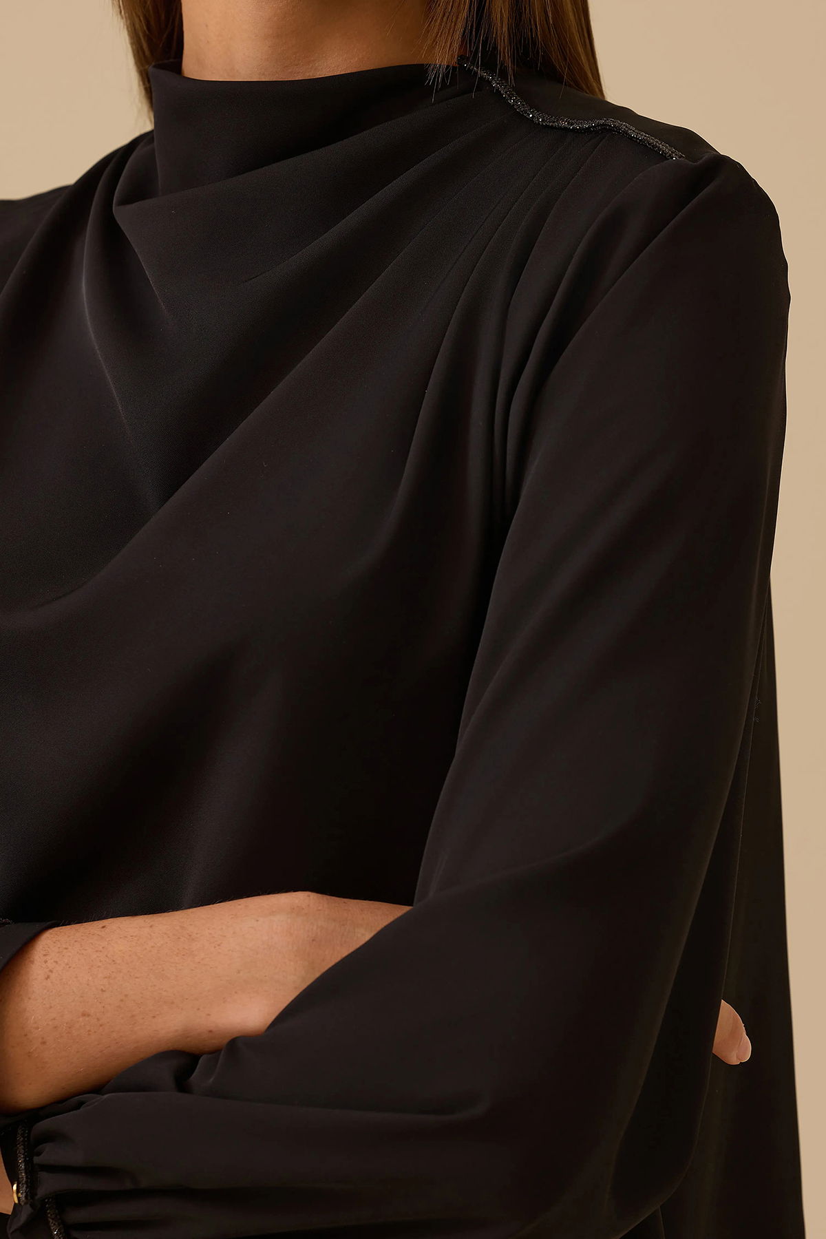 Seçil Kadın Dik Yaka Drape Detaylı Bluz 0004 Siyah - 3