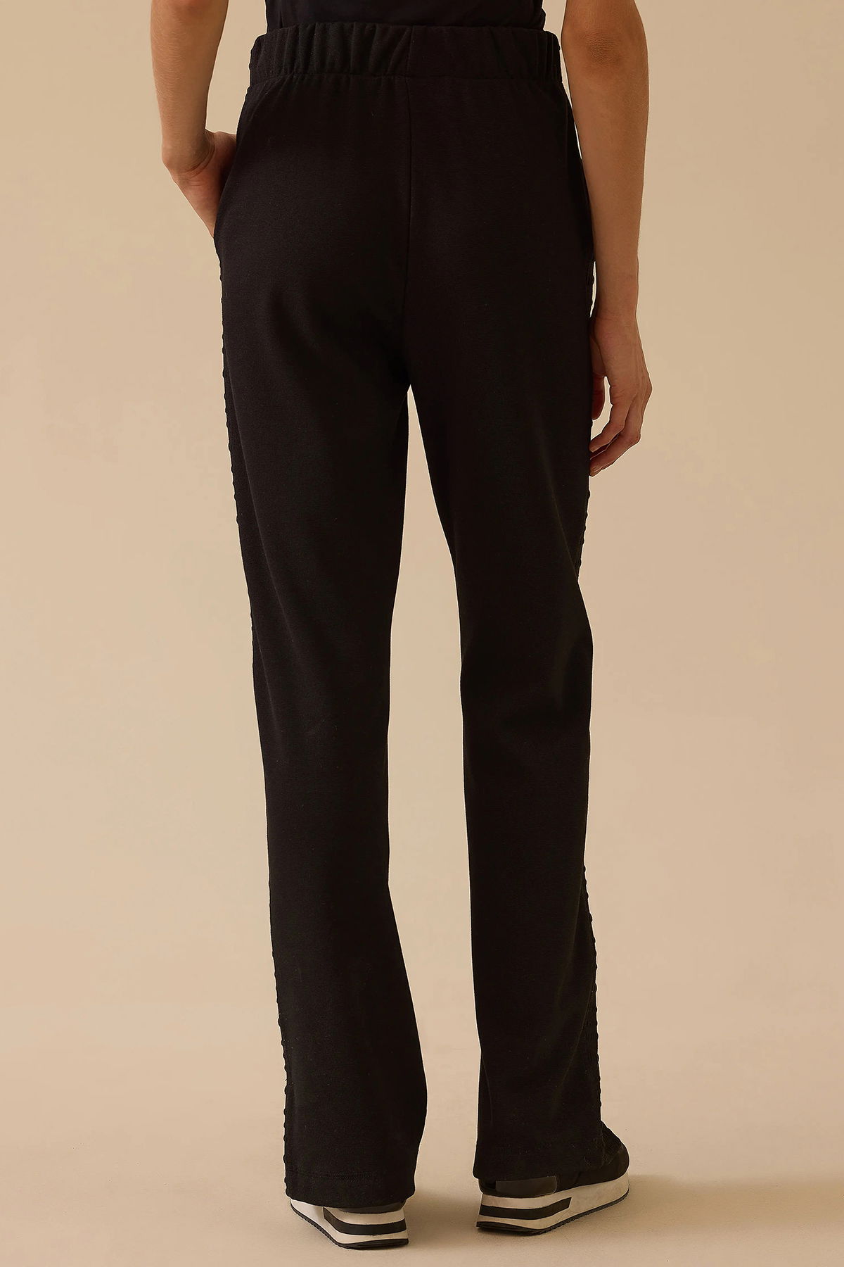 Seçil Kadın Yan Dokulu Yırtmaçlı Pantolon 0038 Siyah - 3