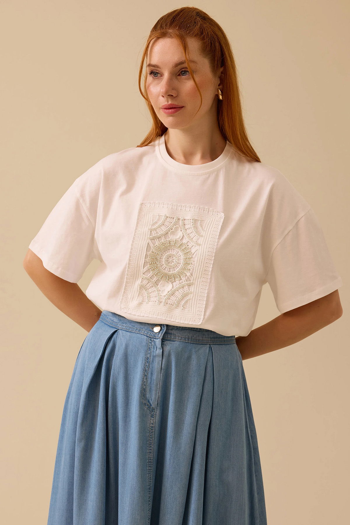 Seçil Kadın Yuvarlak Yaka Motif Detaylı T-Shirt 0013 Beyaz - 2
