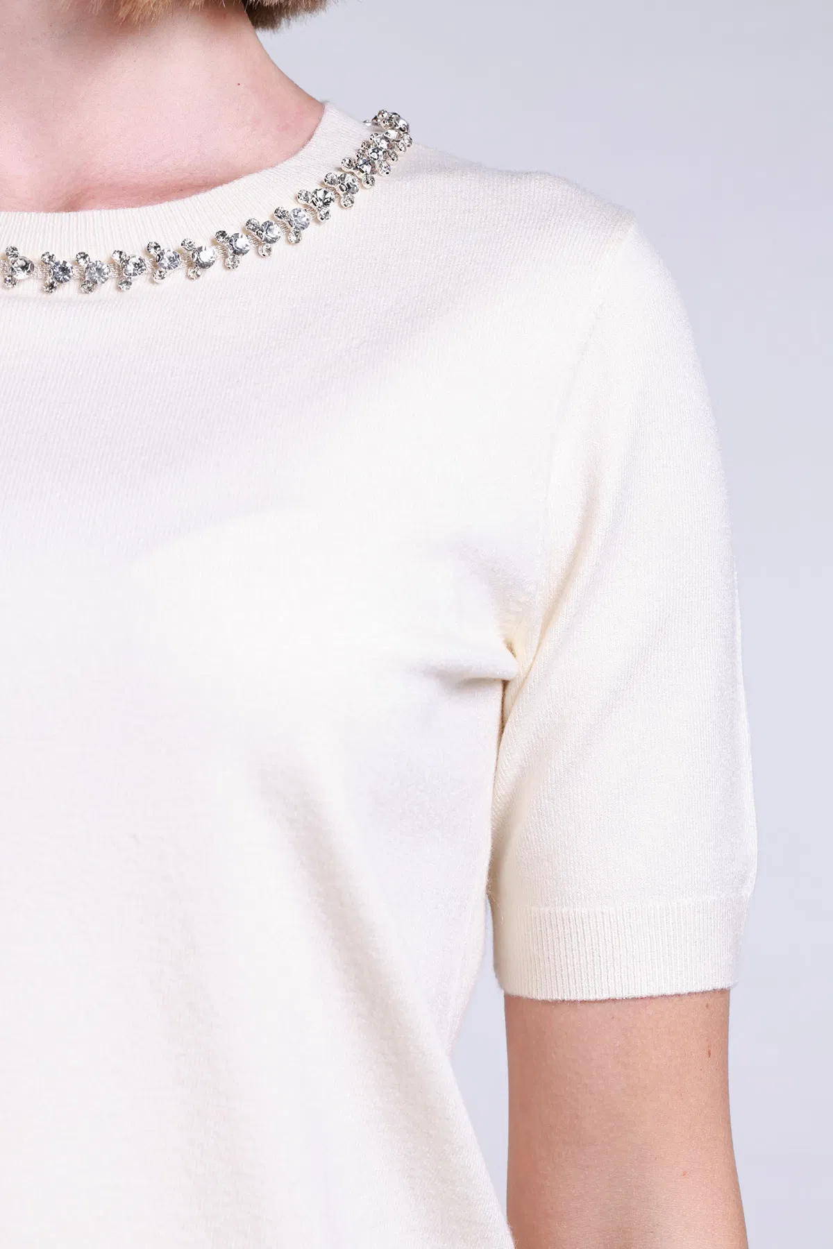 Sempre Kadın Yakası Taş Detaylı Kısa Kollu Kazak 2702 Krem - 3
